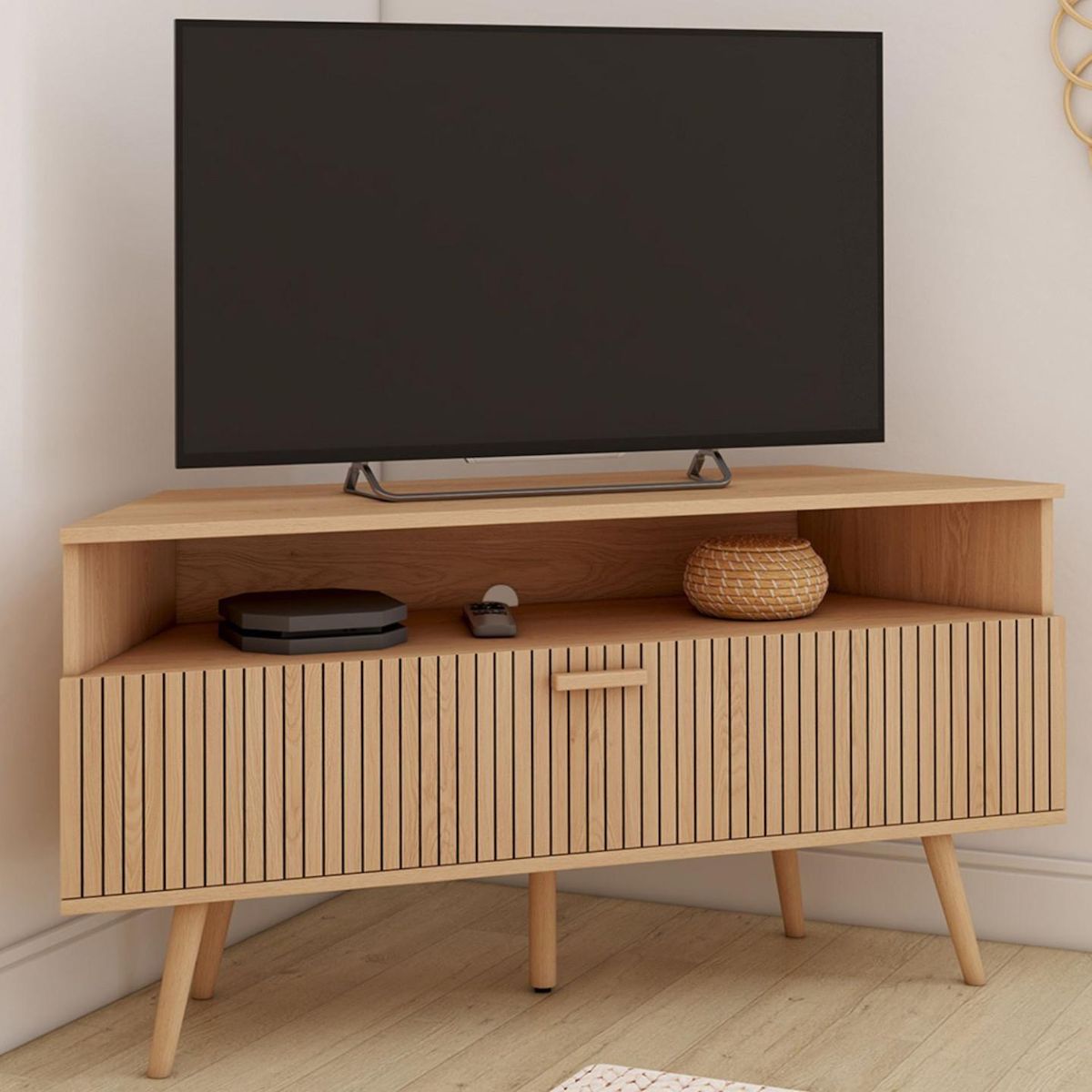 ID MARKET Meuble TV 110 cm d'angle JULIETTE  1 porte effet lattes coloris chêne