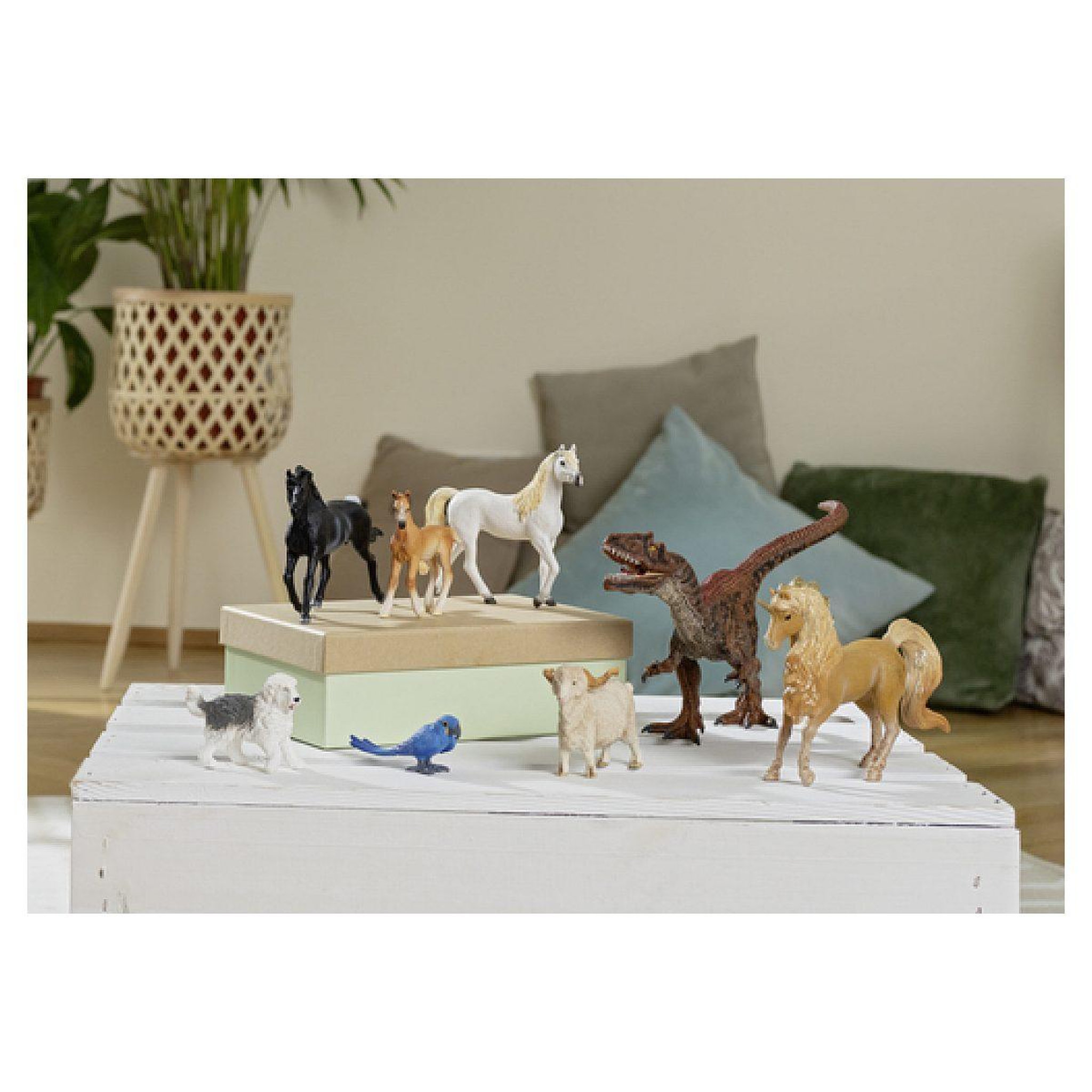 Voir la diapositive 4 : Schleich 70822 etalon licorne apollon