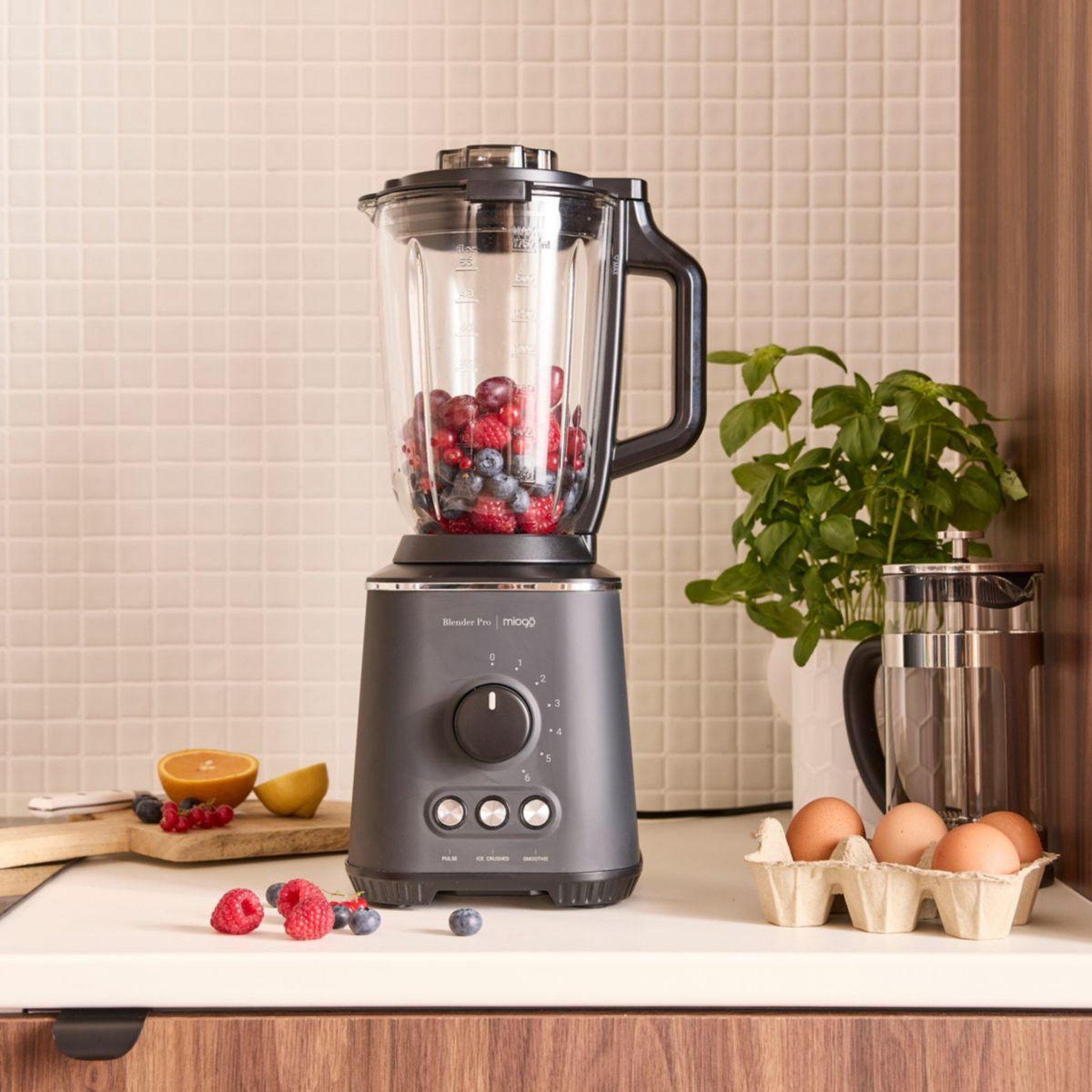 Voir la diapositive 5 : MIOGO Blender mtb2 - spécial glace pilée - bol verre 1.75l / 1300w