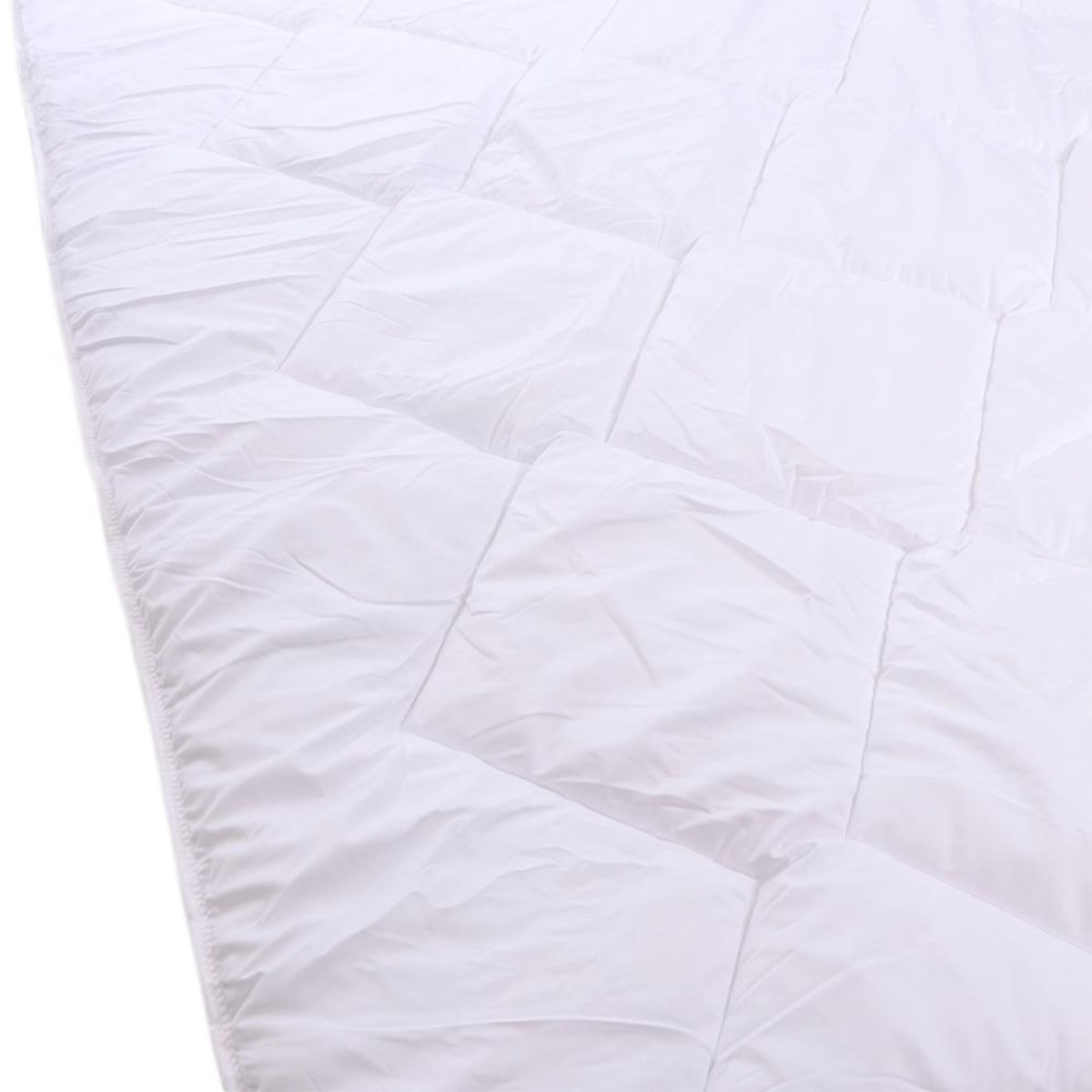 DODO Couette Synthétique Toucher Doux Blanche Dodo 240x220