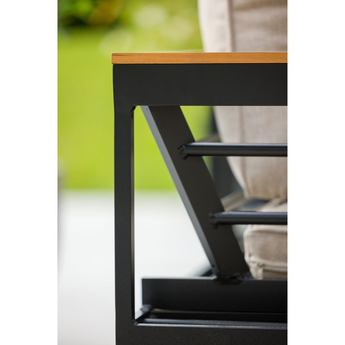 JARDILINE Salon bas de jardin - 5 places - Teck/Aluminium - Beige/Noir - MARTINIQUE