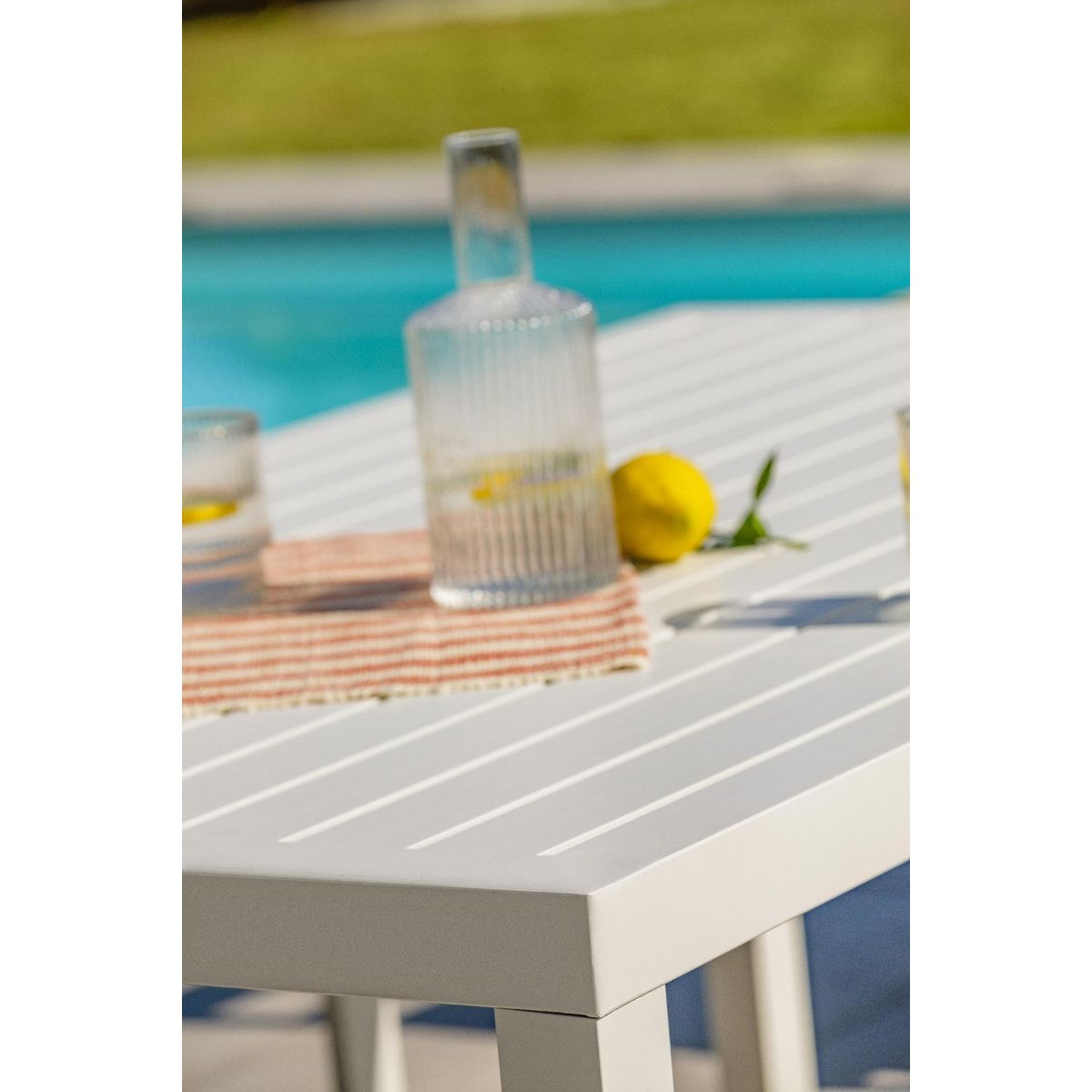 DCB GARDEN Salon de jardin - 7 places - Aluminium - blanc - CAYENNE S3