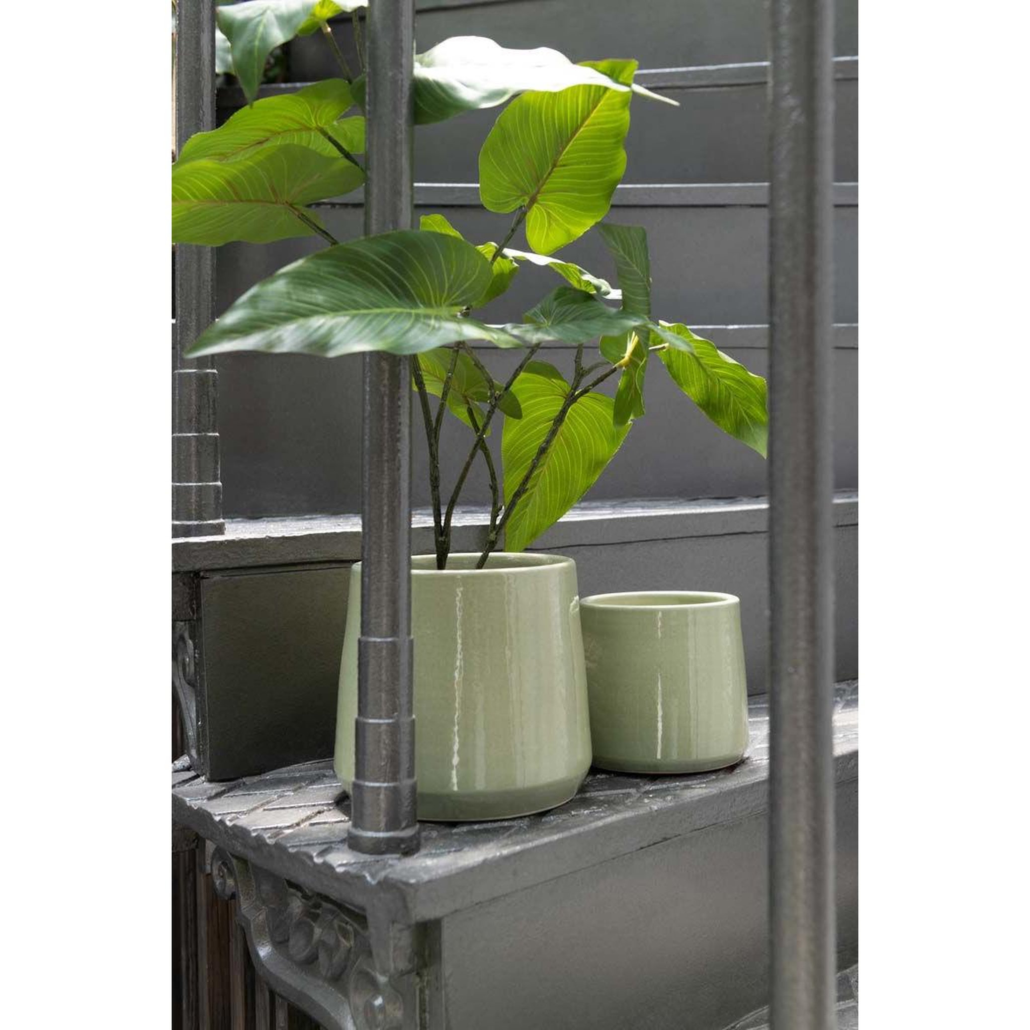 Voir la diapositive 3 : J-LINE Cache-Pot Design  Splenda  24cm Vert