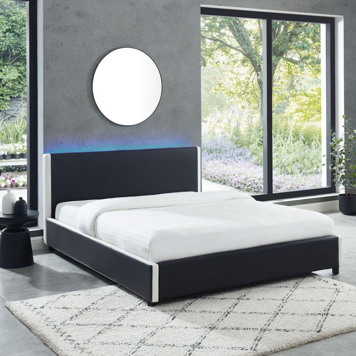 Lit double à LED avec sommier à lattes et tête de lit 160x200cm NEO