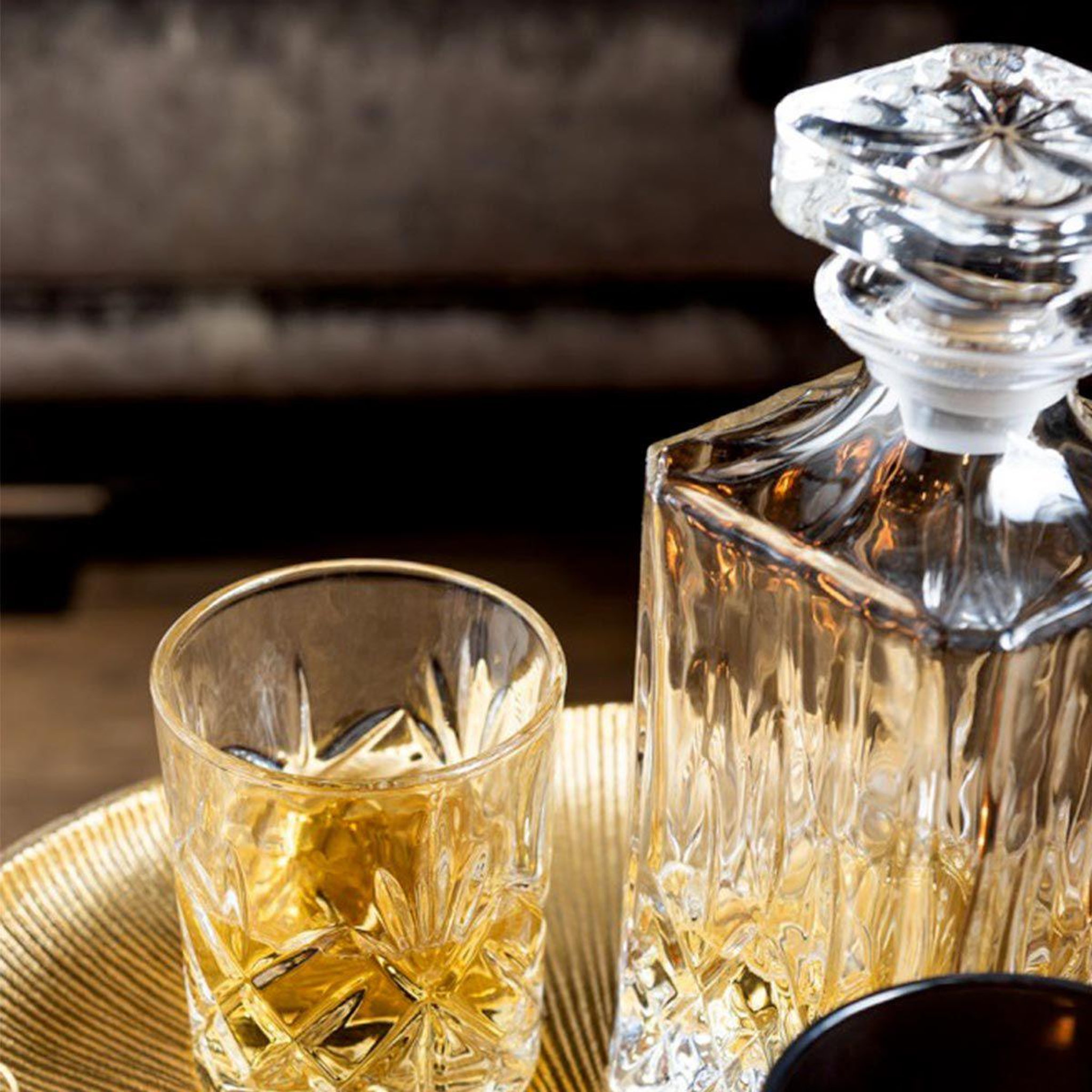 Voir la diapositive 3 : J-LINE Carafe & bouchon design  taille  22cm transparent