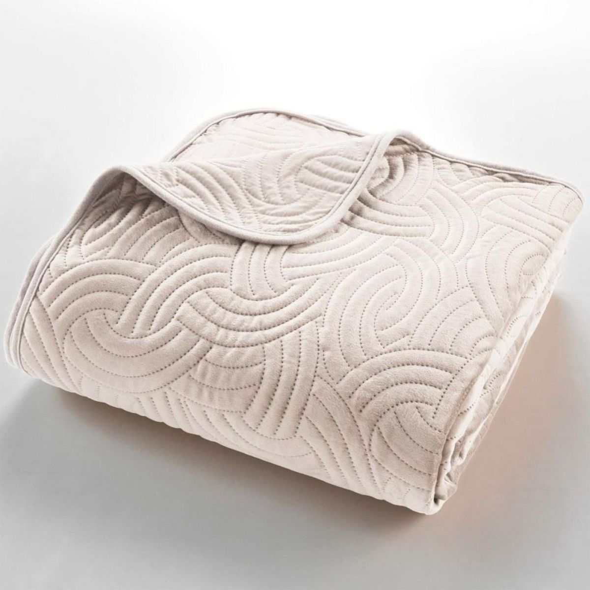 Douceur d'Intérieur Couvre-lit 2 personnes matelassé 220x240 + 2 taies SOLANGE Naturel