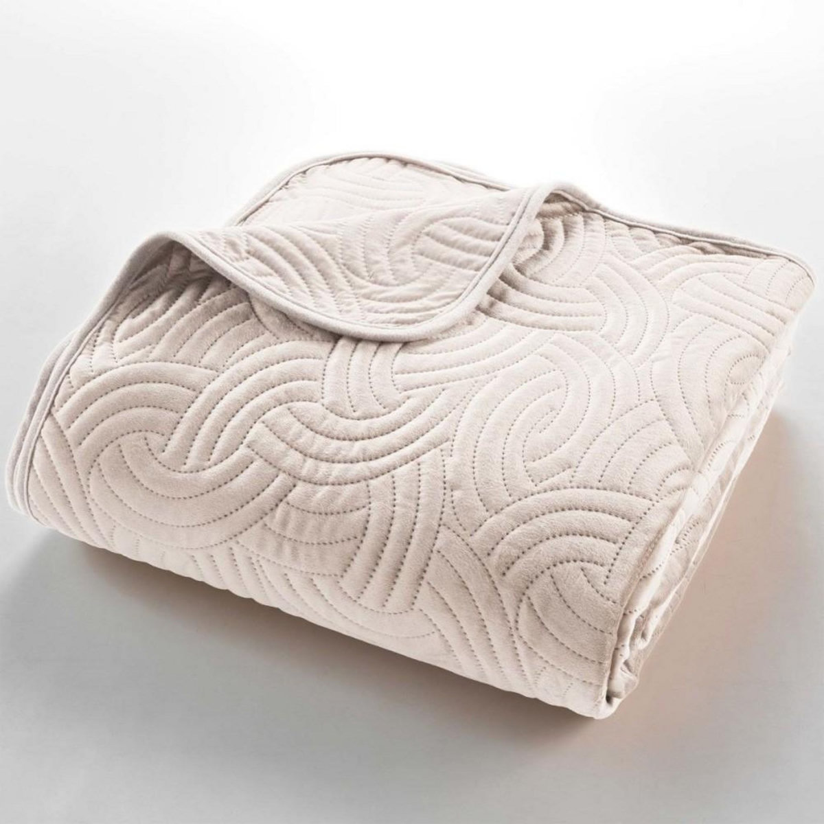 Douceur d'Intérieur Couvre-lit 2 personnes matelassé 220x240 + 2 taies SOLANGE Naturel