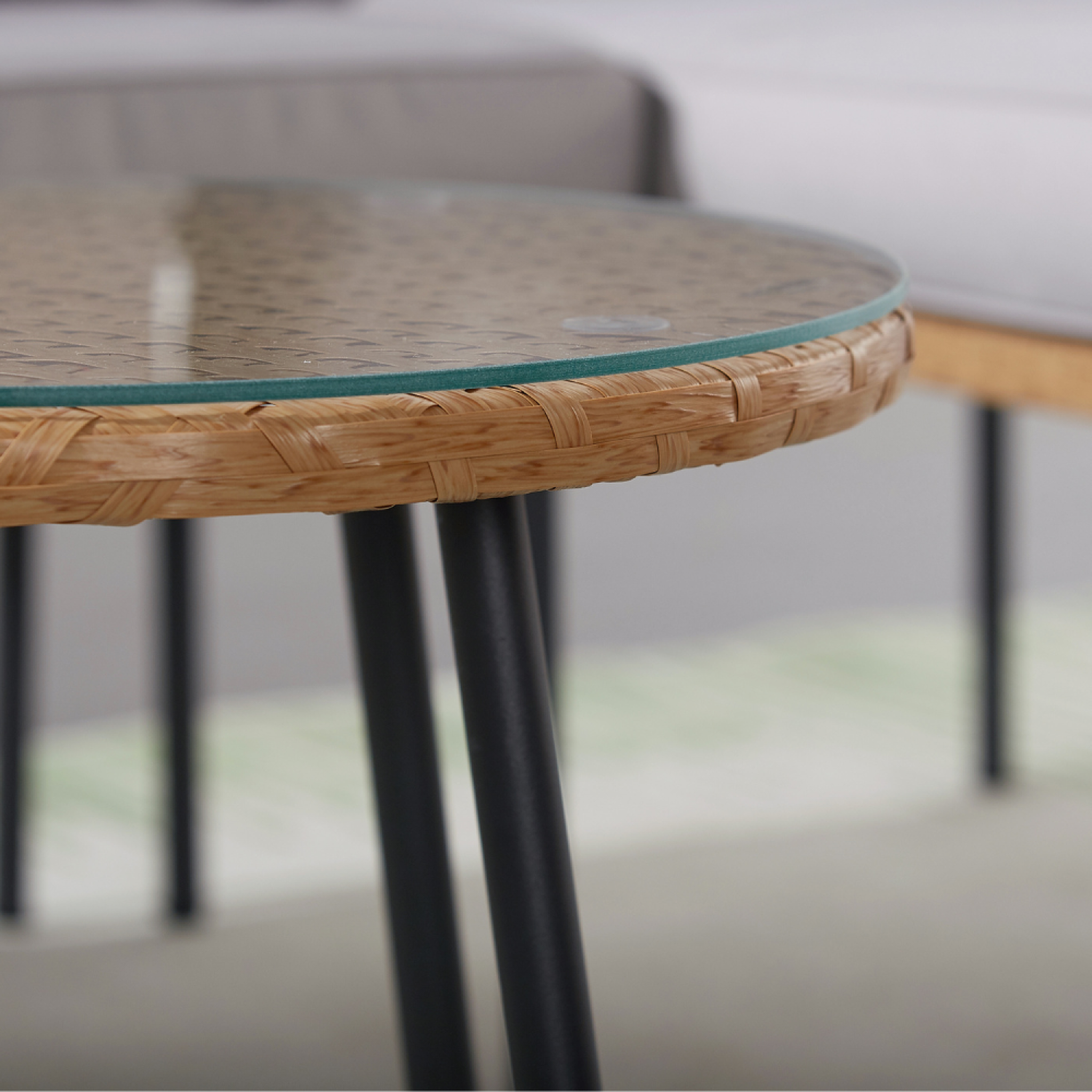 Voir la diapositive 4 : CONCEPT USINE Salon de jardin d'angle 3 places effet rotin lecce