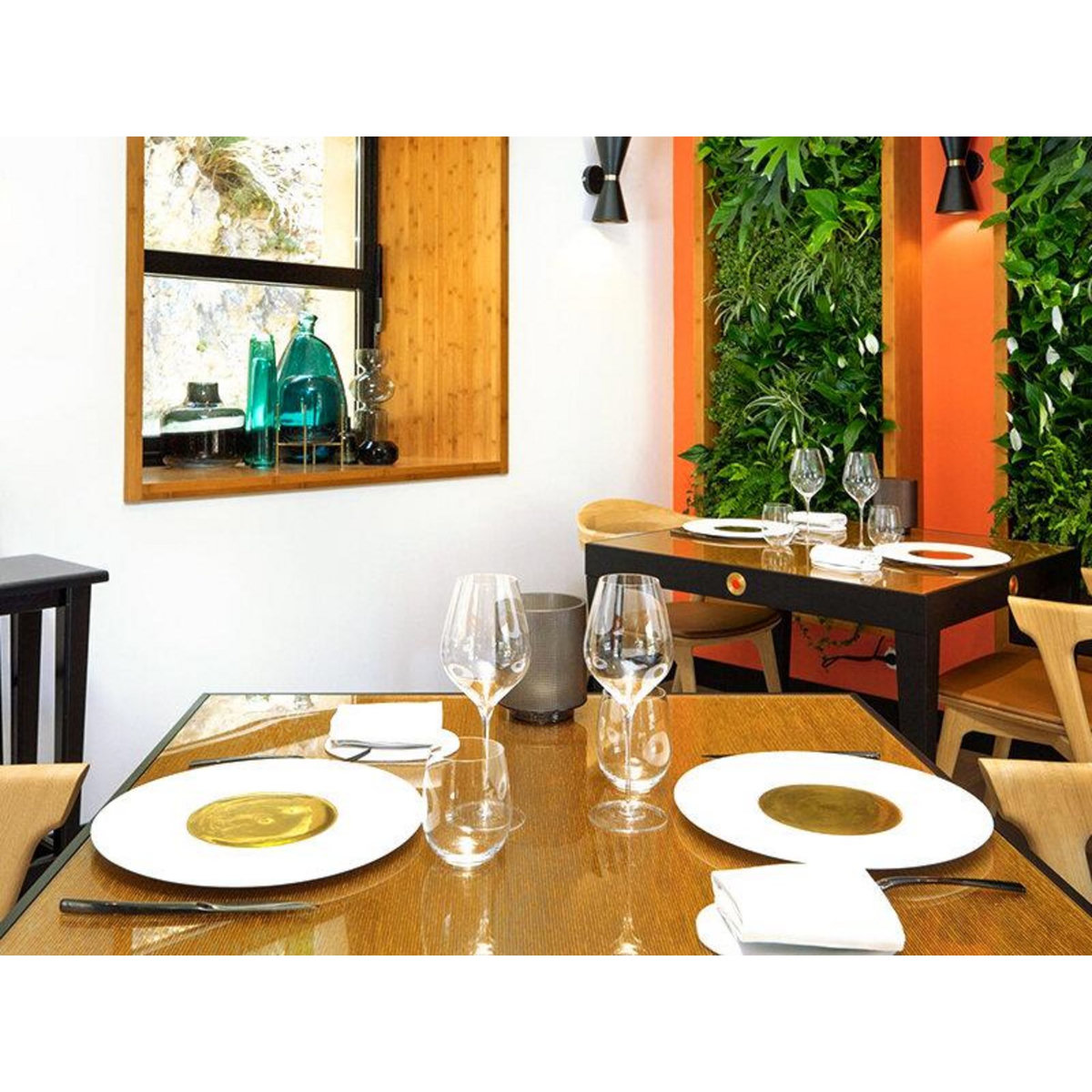 Smartbox Menu 5 plats avec vin dans un restaurant primé à Lastours - Coffret Cadeau Gastronomie