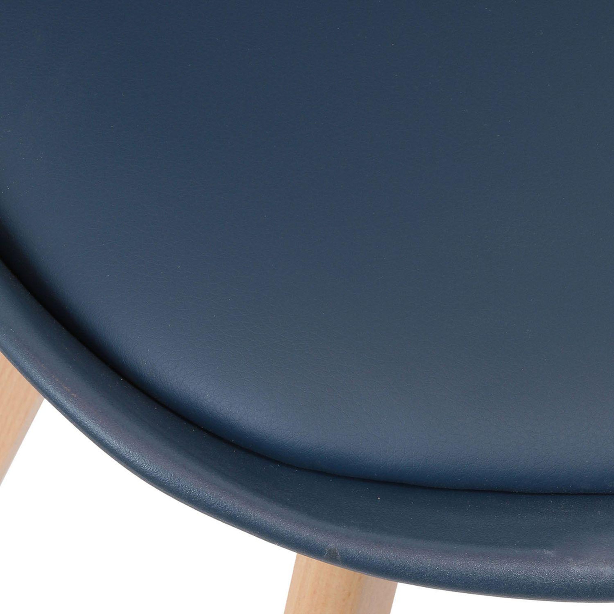 Voir la diapositive 4 : The Home Deco Factory 2 Chaises design scandinaves rembourrées Cocooning