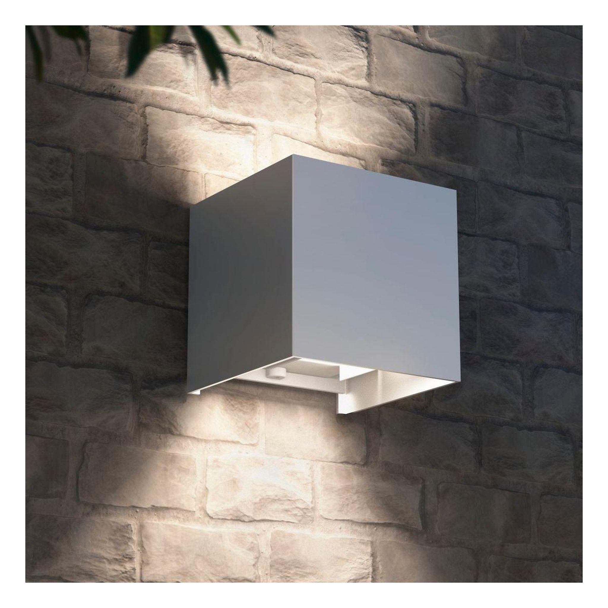 Voir la diapositive 4 : Hama Lampe connectée Wifi Blanche Ext