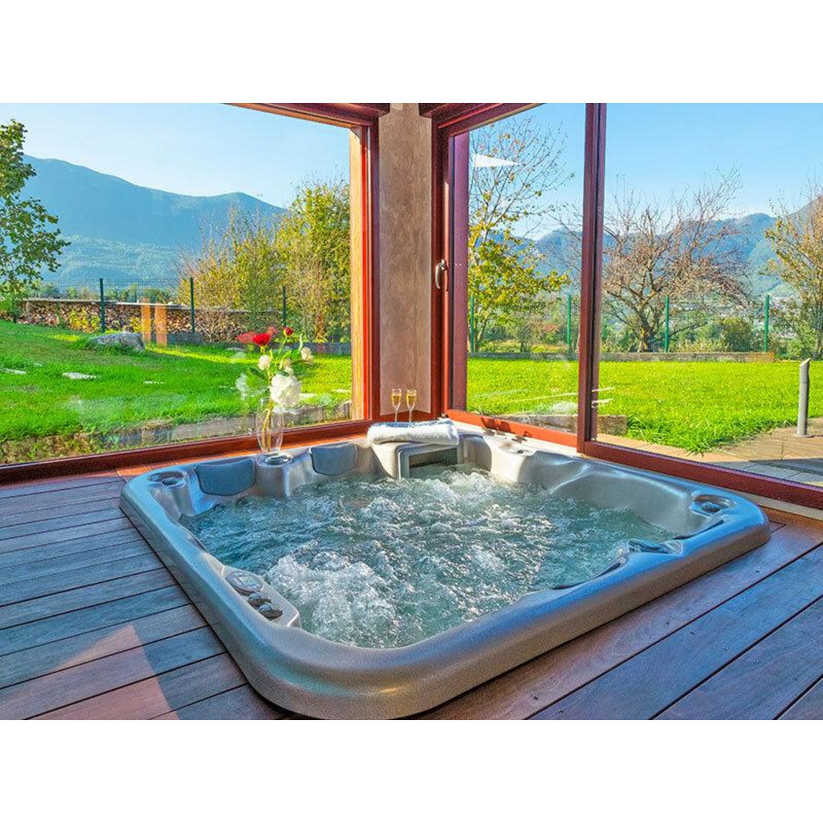 Smartbox 2 jours avec dîner, massage, bain bouillonnant et atelier collectif près du massif des Bauges - Coffret Cadeau Séjour