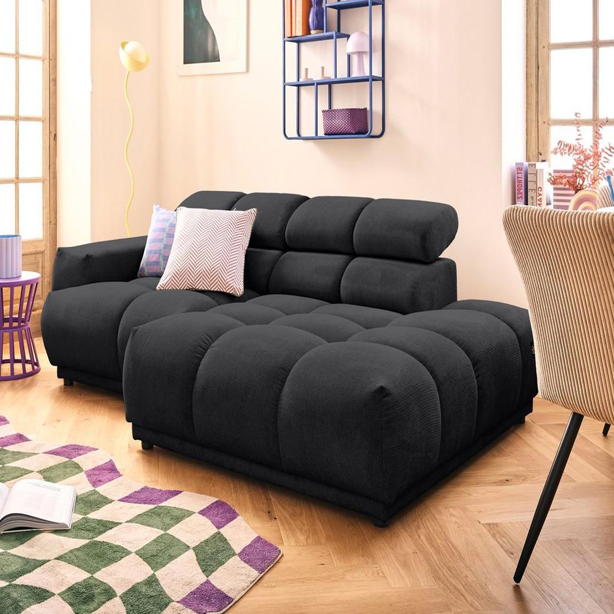 Voir la diapositive 4 : LISA DESIGN Matera - canapé d'angle droit 4 places avec têtières réglables en tissu texturé