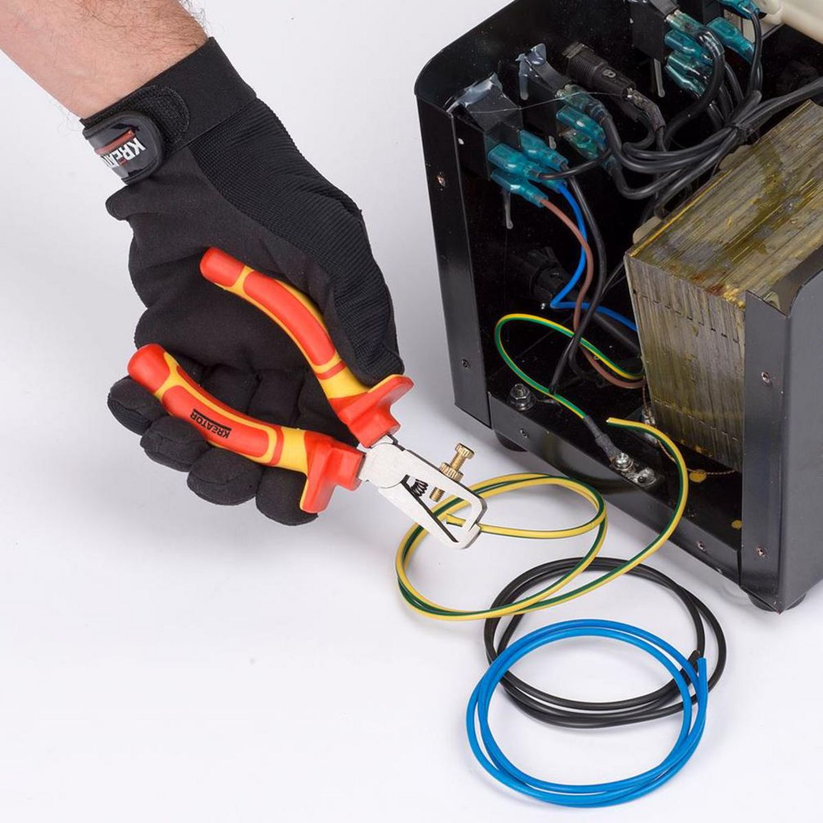 KREATOR Pince à dénuder isolée 150mm Kreator