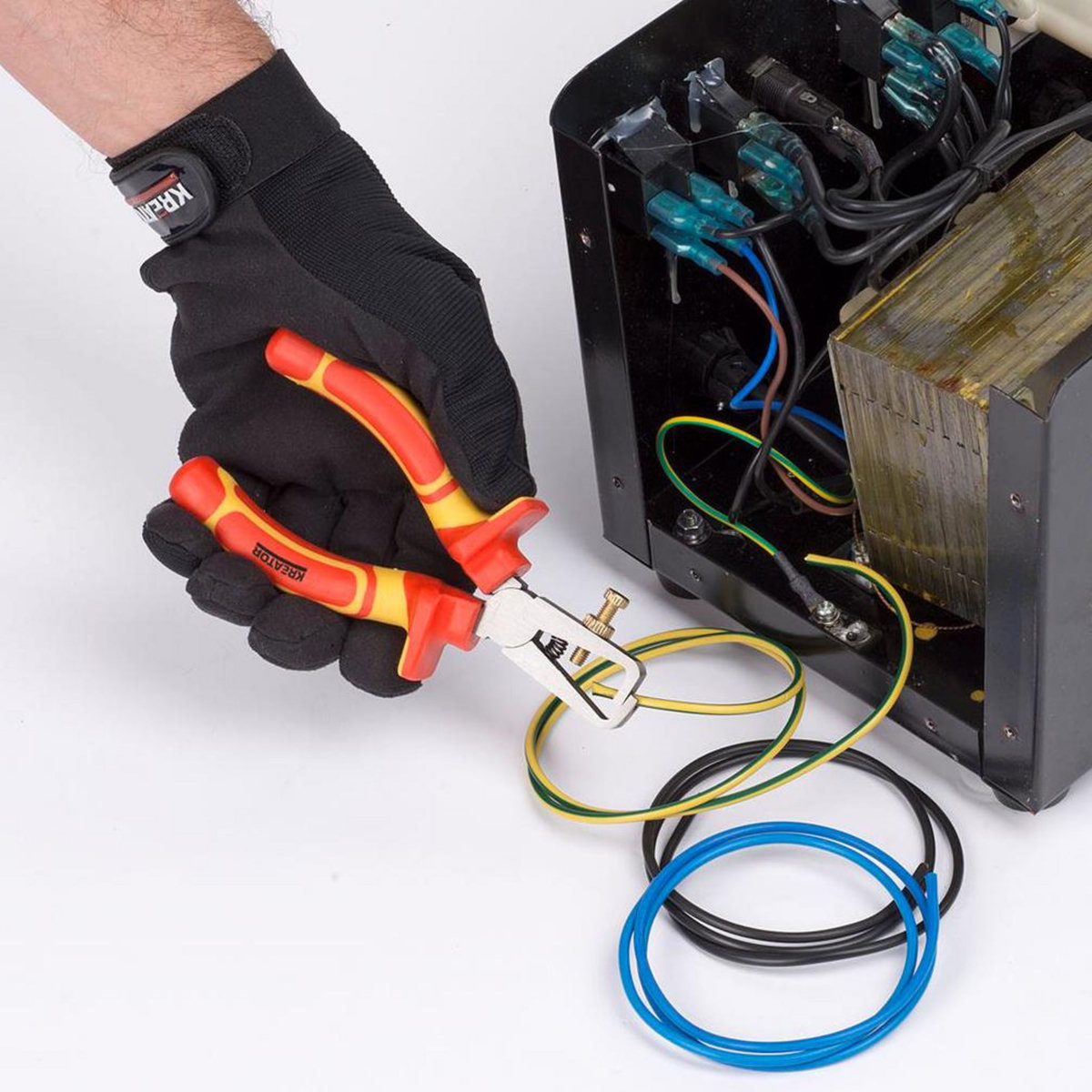 KREATOR Pince à dénuder isolée 150mm Kreator