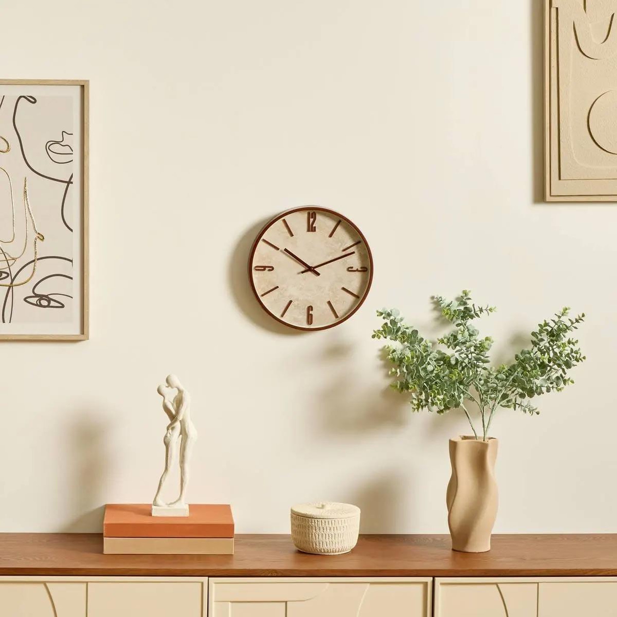 Voir la diapositive 5 : ATMOSPHERA Horloge murale effet travertin  nella  29cm marron