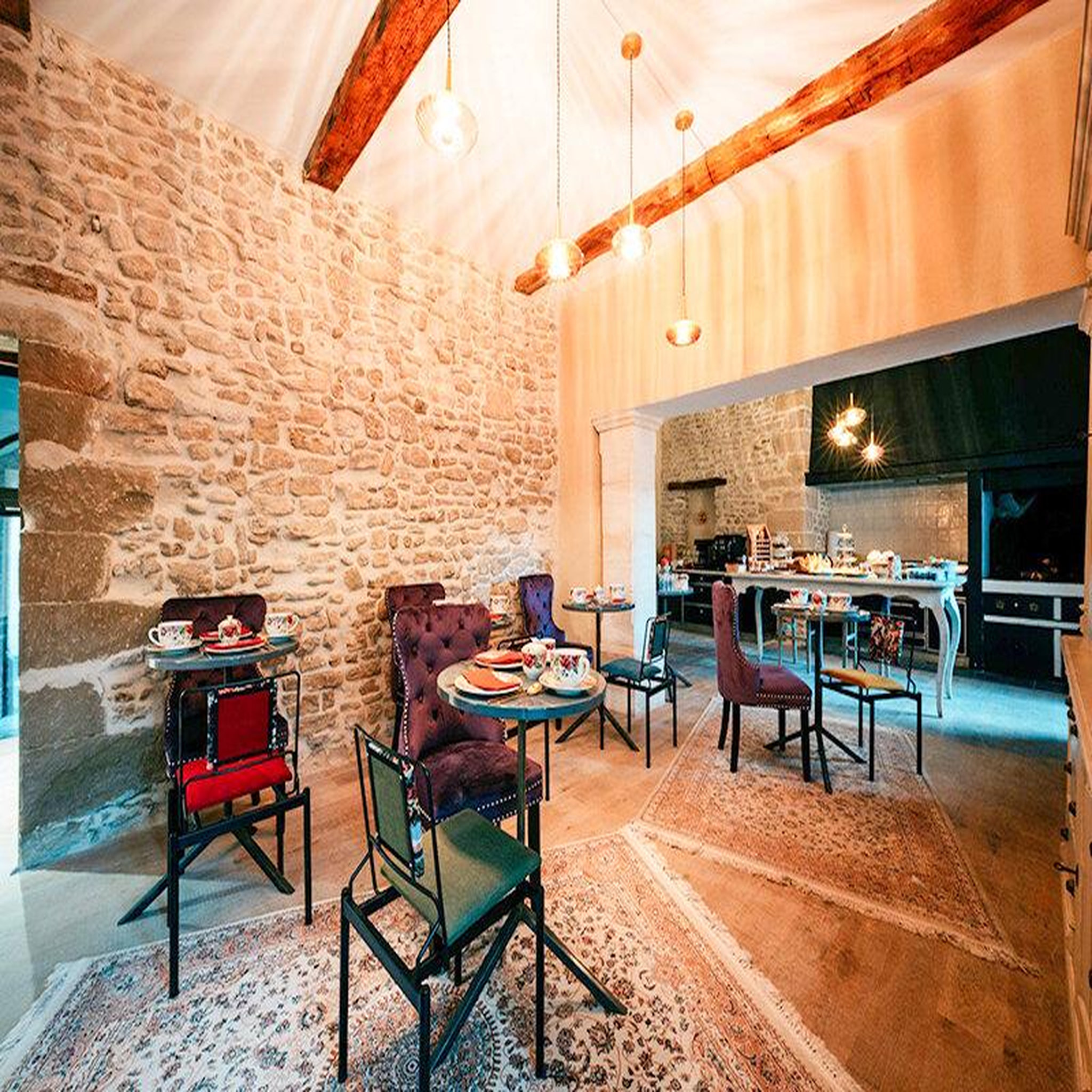 Voir la diapositive 3 : Smartbox 2 jours en studio dans une demeure historique près d'avignon - coffret cadeau séjour