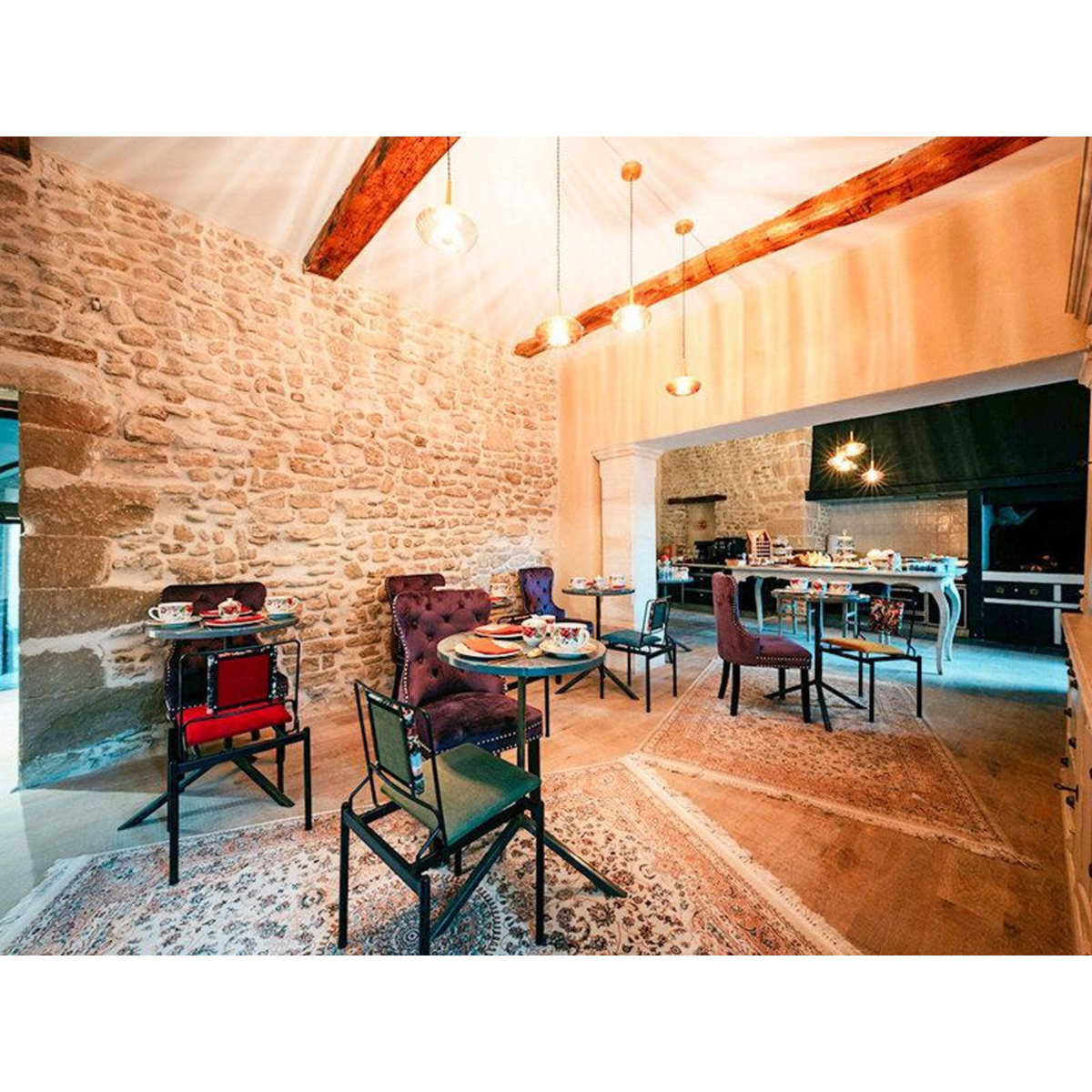 Smartbox 2 jours en studio dans une demeure historique près d'Avignon - Coffret Cadeau Séjour