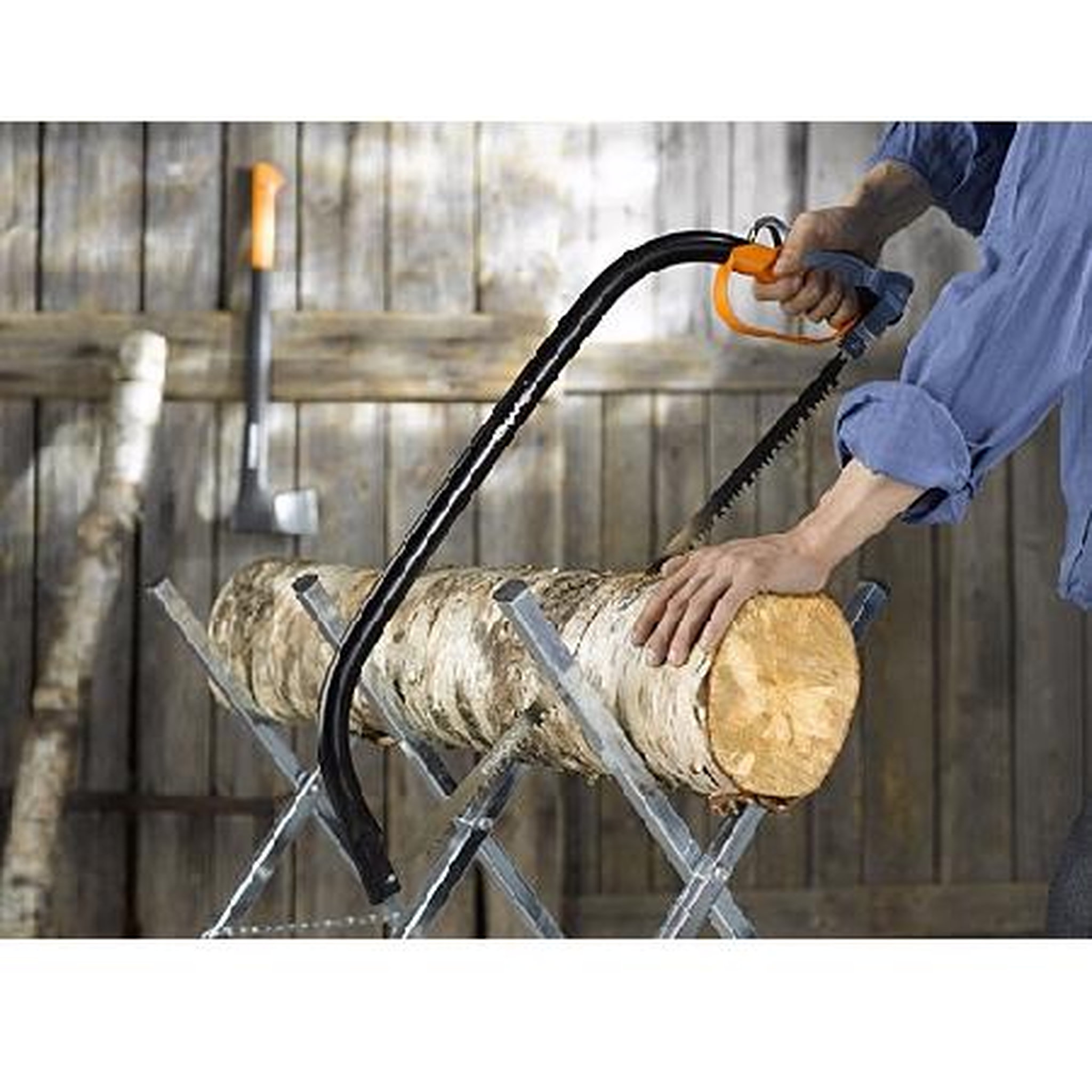 Voir la diapositive 2 : FISKARS Scie à bûches 610 mm