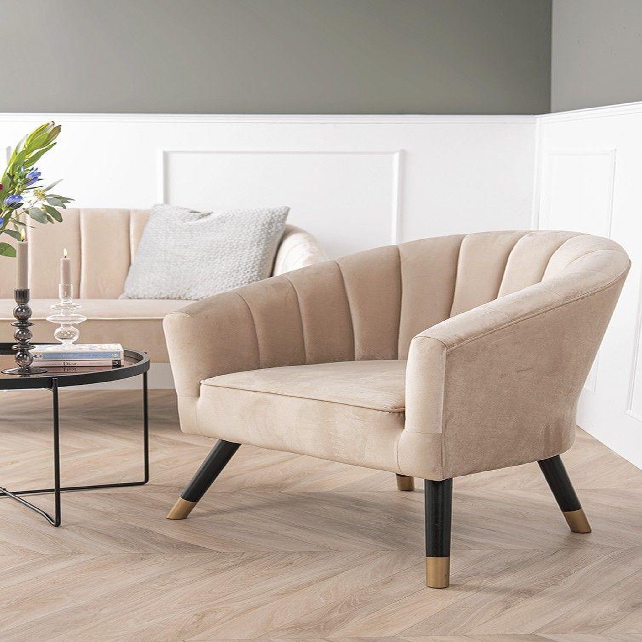 Voir la diapositive 6 : Leitmotiv Fauteuil 1 place en polyester effet velours