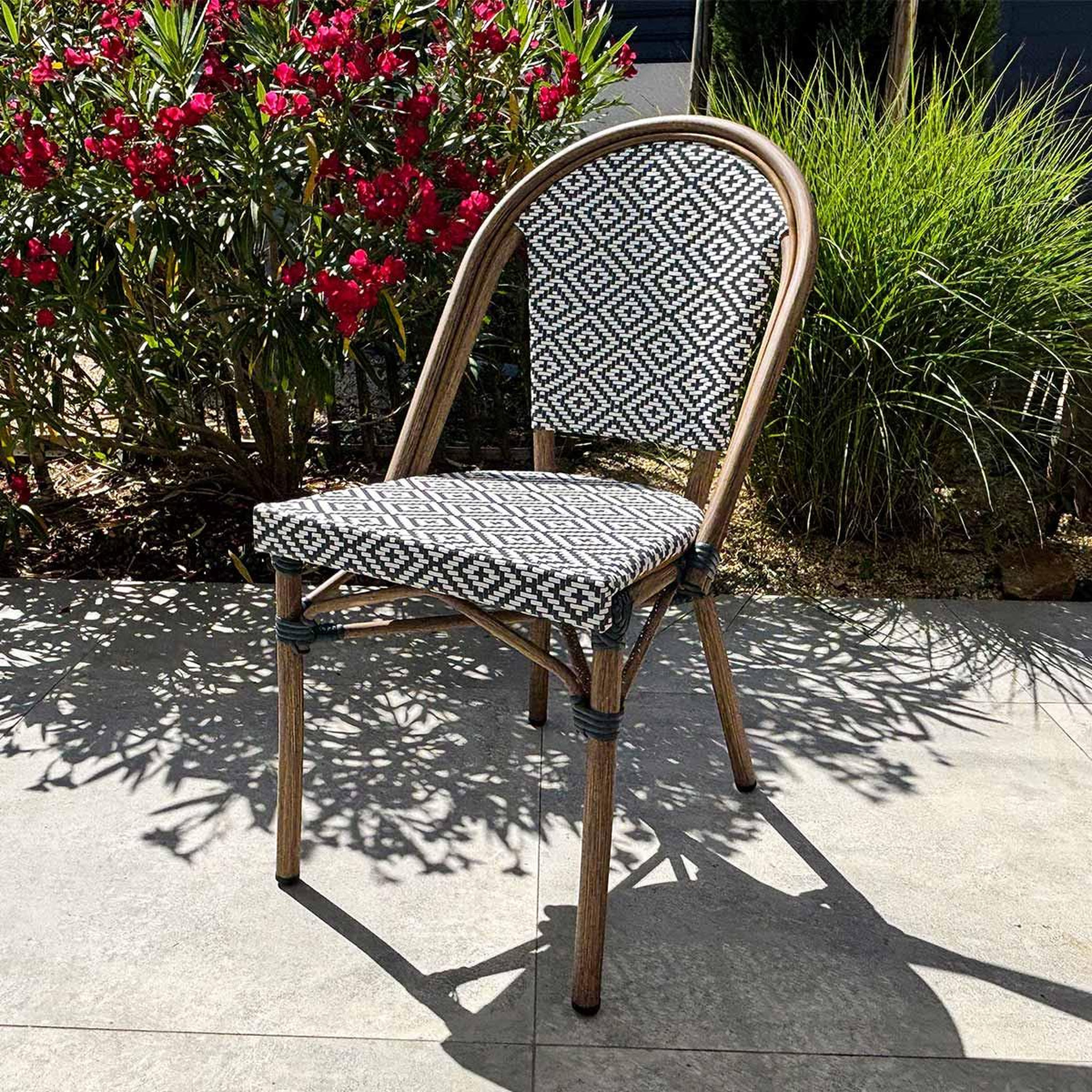 Voir la diapositive 2 : Paris Prix Chaise de jardin empilable  bistro  87cm bleu