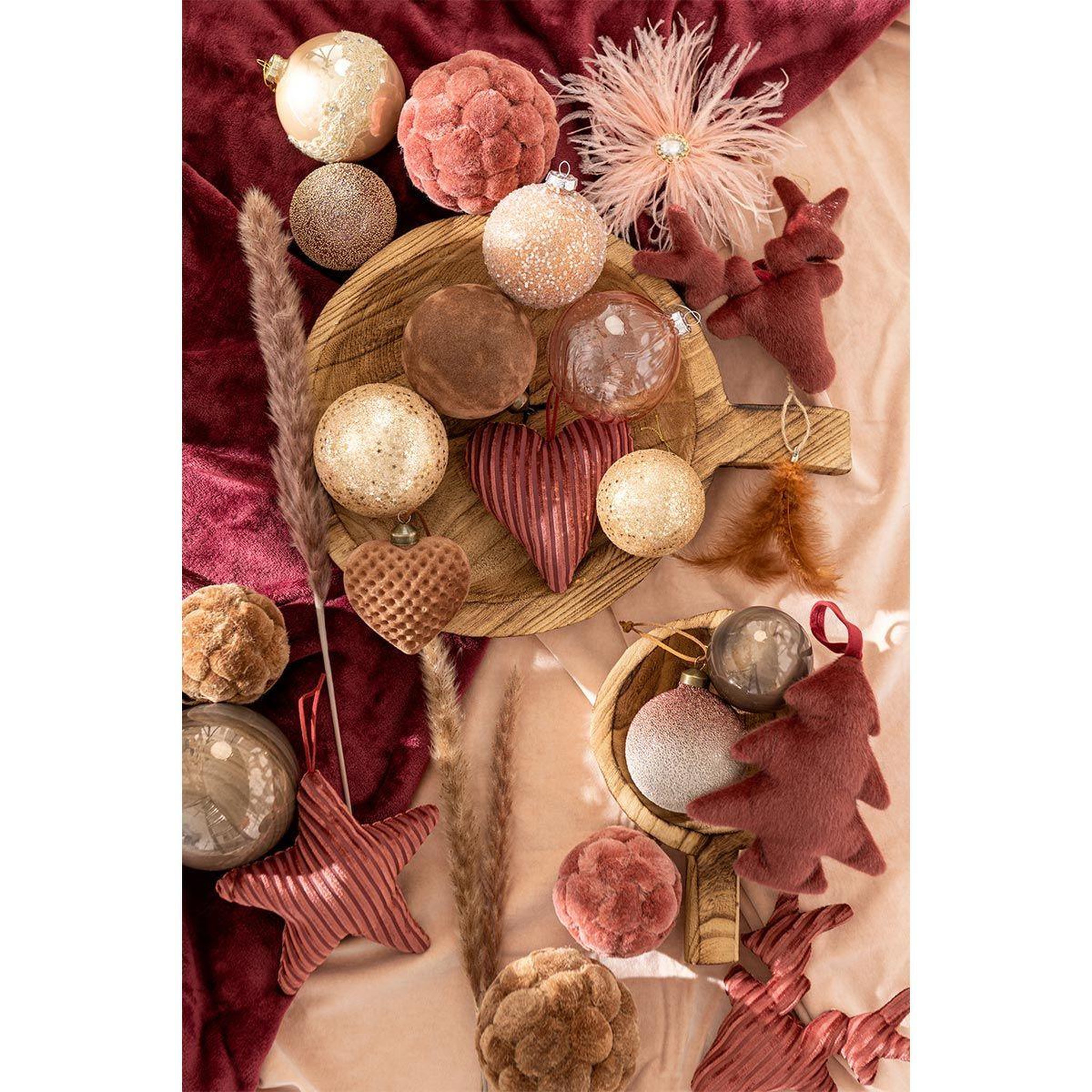 Voir la diapositive 2 : J-LINE Lot de 6 boules de noël  étoiles  8cm bronze