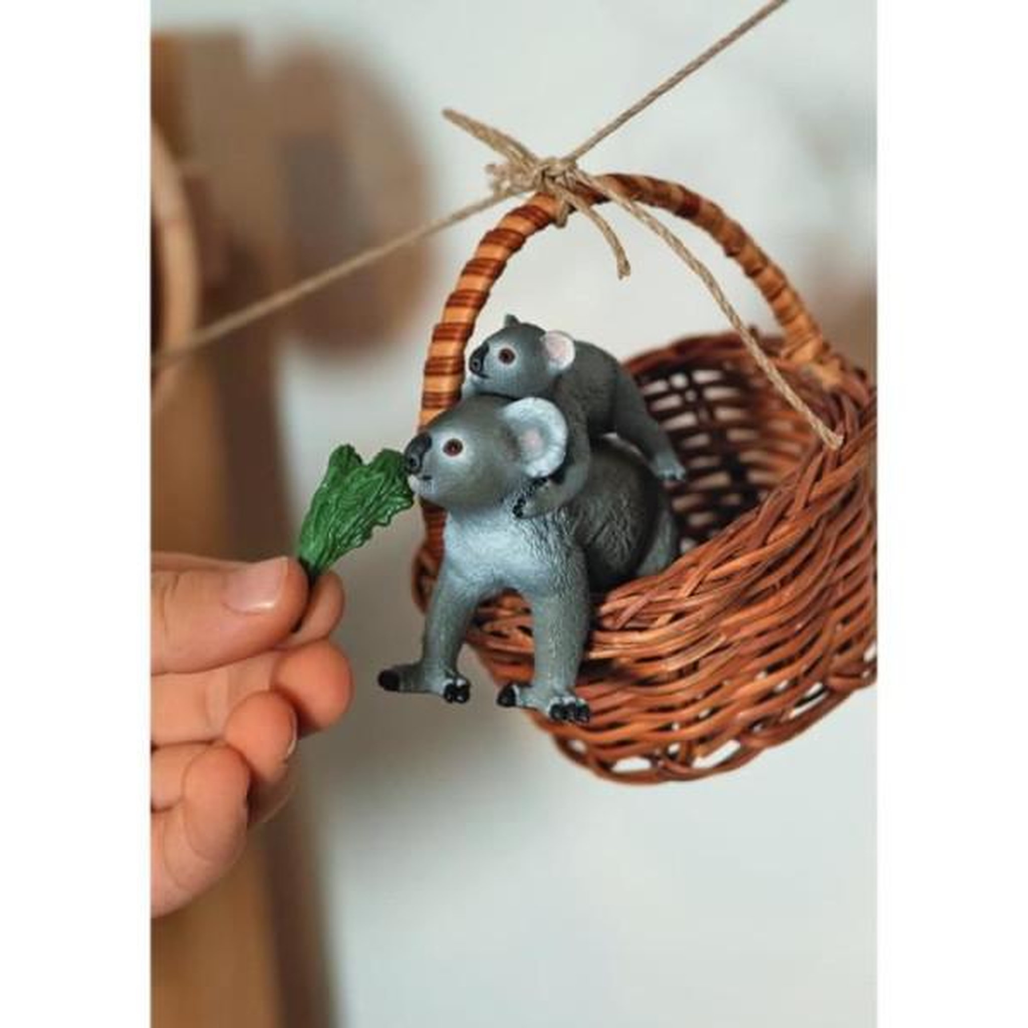 Voir la diapositive 3 : Schleich Figurine Maman et Bébé Koala, pour enfants des 3 ans, 13,6 x 5,8 x 19,2 cm -Schleich 42566 WILD LIFE