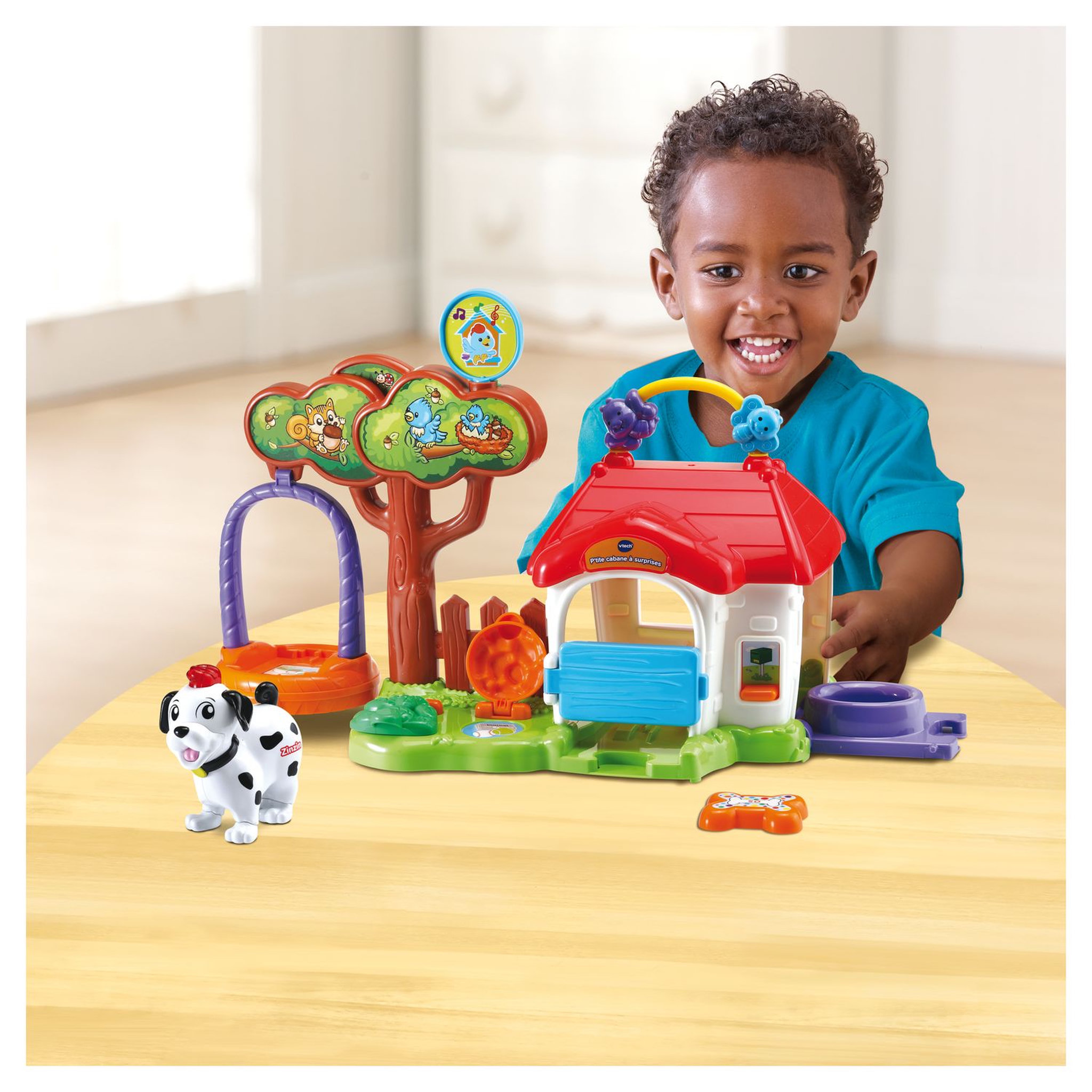 Voir la diapositive 2 : VTECH P'tite cabane à surprises et Zinzin le chien - Tut tut Animo