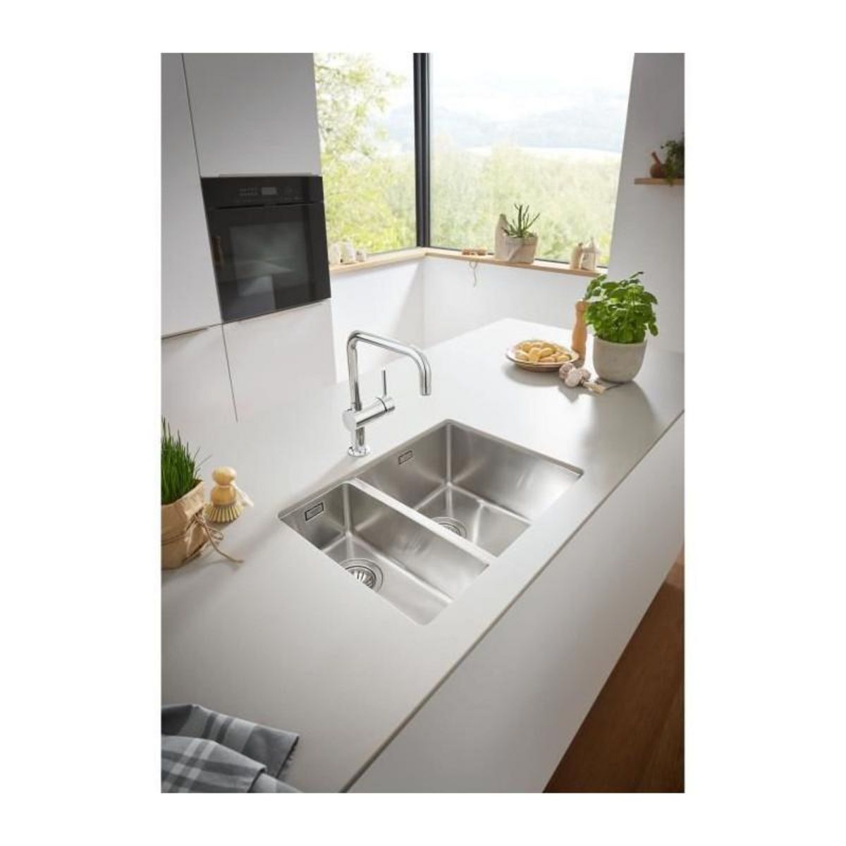 Grohe GROHE Mitigeur evier Minta 32488000 - Bec U - Bec tube pivotant 360? - Chrome