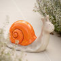 Voir la diapositive 2 : Paris Prix Statuette Escargot Extérieur  Pasquale  40cm Orange