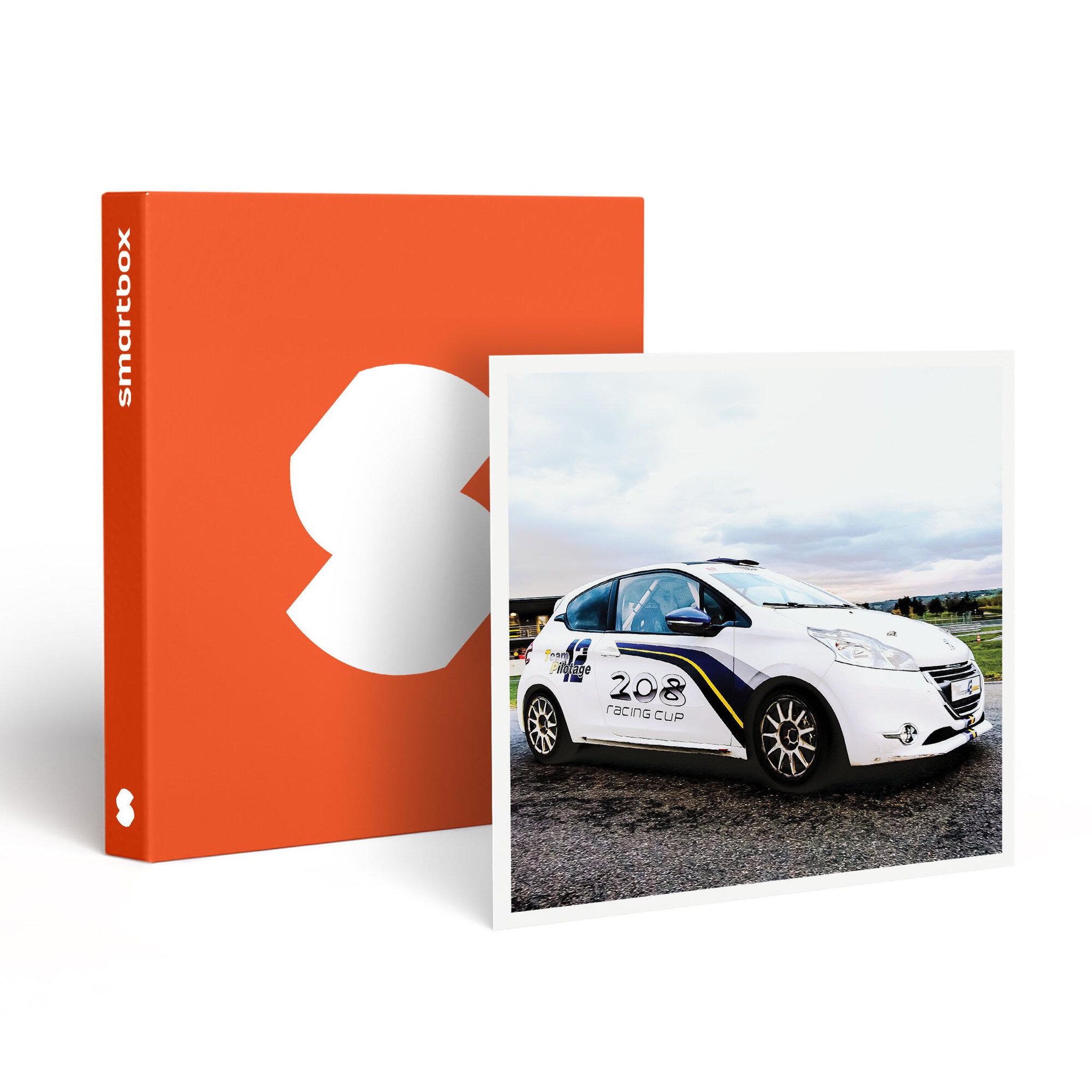 Voir la diapositive 1 : Smartbox Session de pilotage pour enfant en Peugeot 208 Racing Cup près de Saint-Étienne - Coffret Cadeau Sport & Aventure