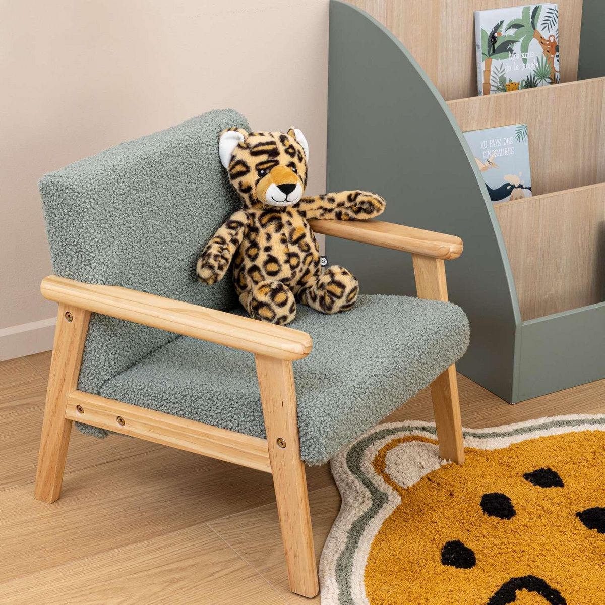 ATMOSPHERA Fauteuil enfant en bois et bouclette TEDDY - Vert céladon