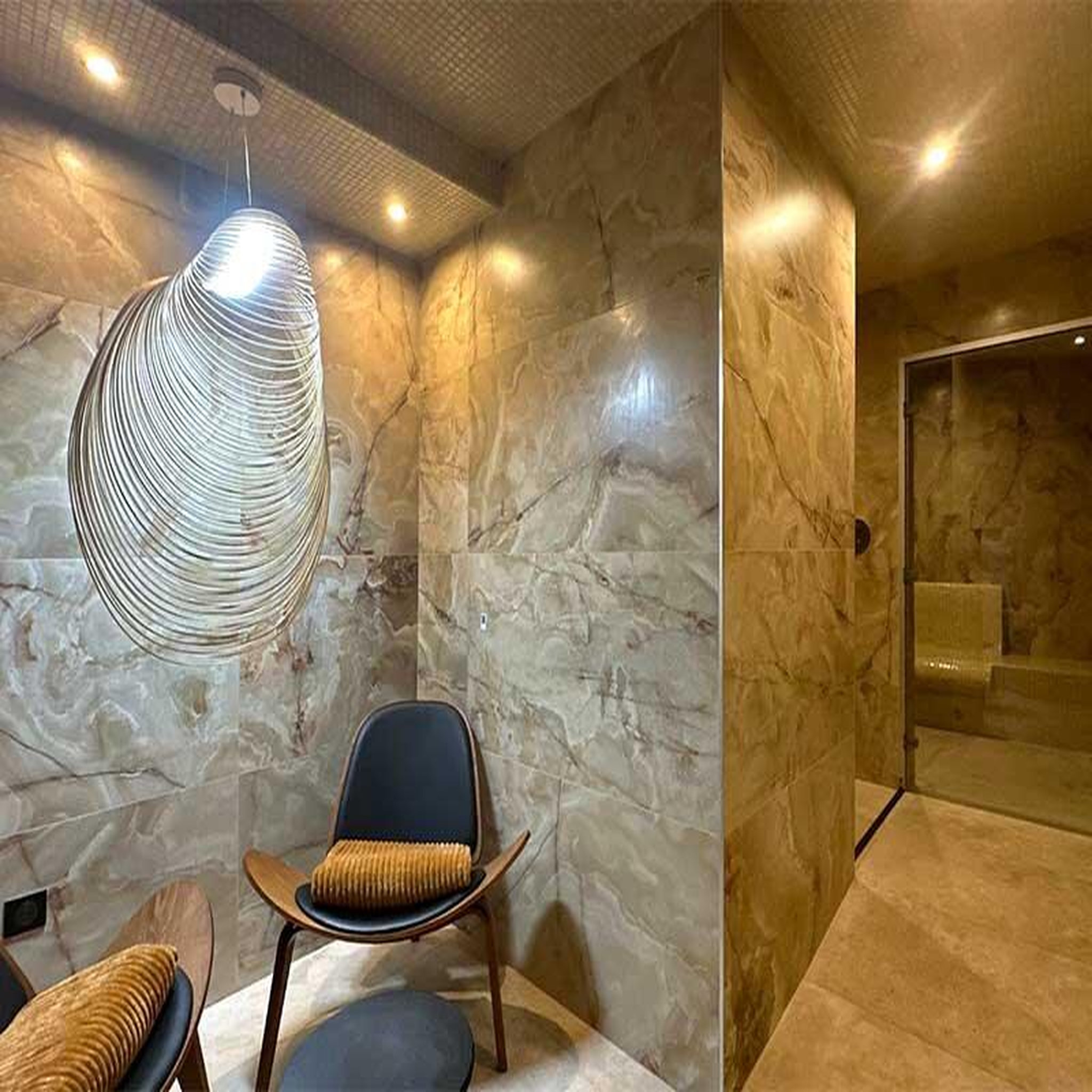 Voir la diapositive 2 : Smartbox Détente et relaxation : hammam, enveloppement et gommage du corps au spa à mougins près de cannes - coffret cadeau bien-être