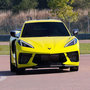 Voir la diapositive 2 : Smartbox Stage de pilotage : 2 tours sur le circuit d'Alès en Corvette C8 - Coffret Cadeau Sport & Aventure