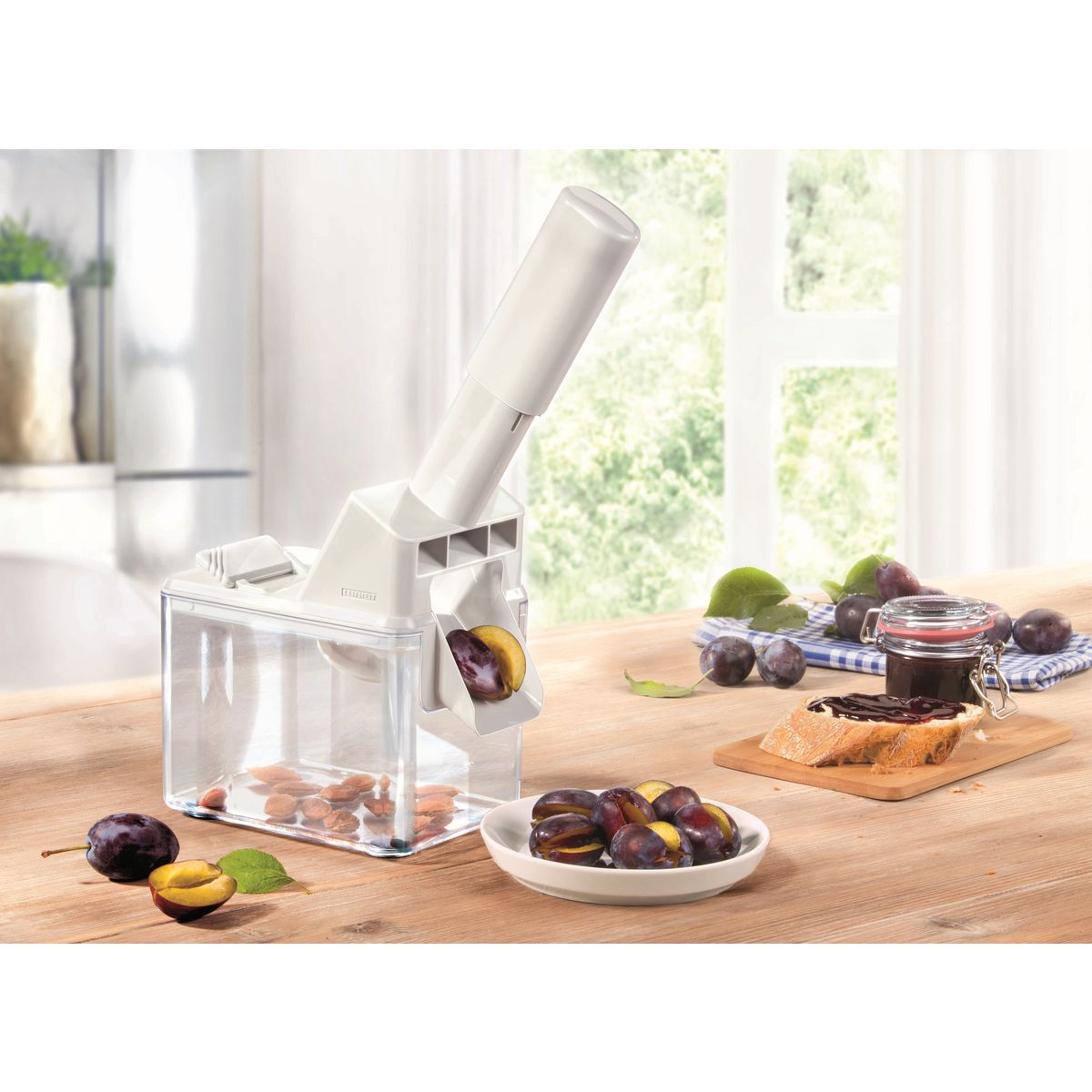 BIRAMBEAU Denoyauteur de prunes ou mirabelles