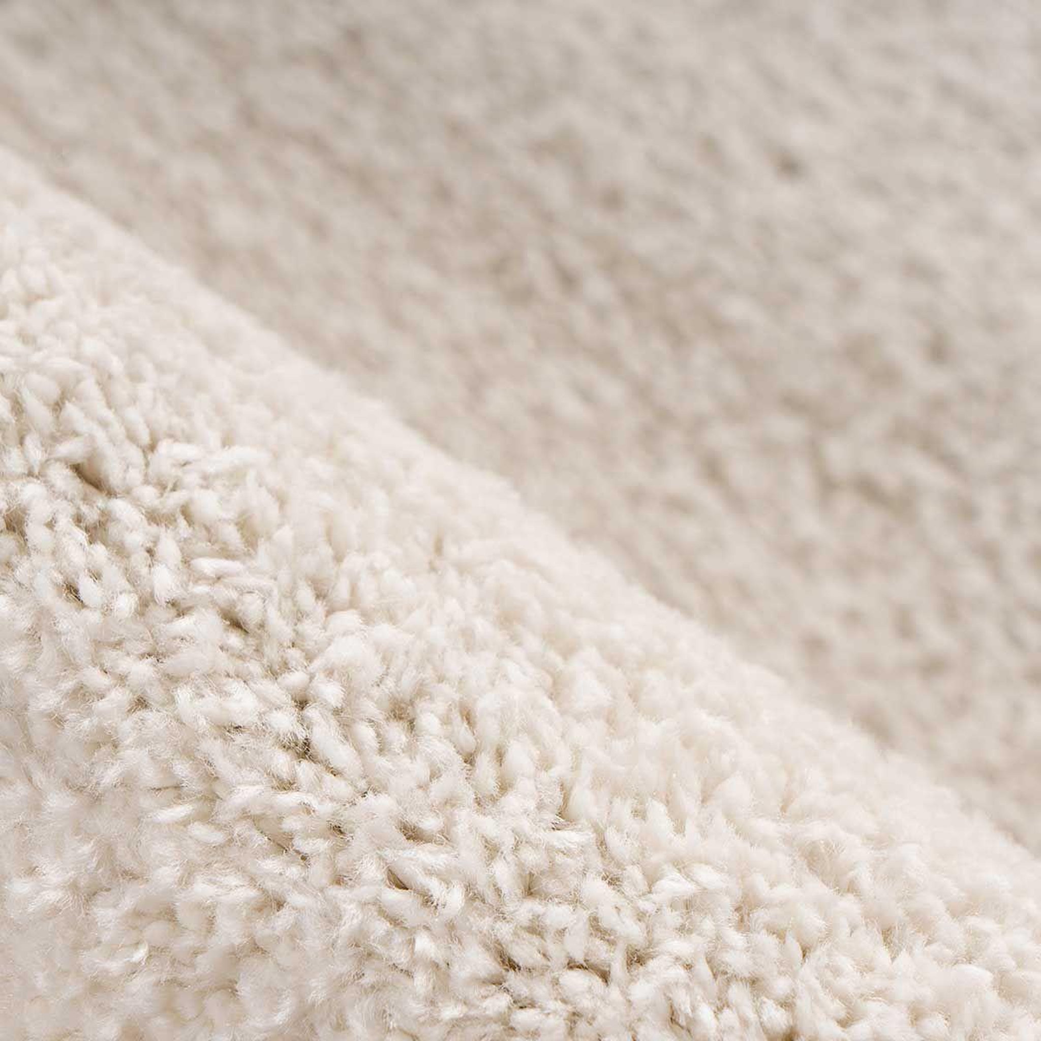 Voir la diapositive 3 : Paris Prix Tapis tissé shaggy à poils longs  nila  ivoire