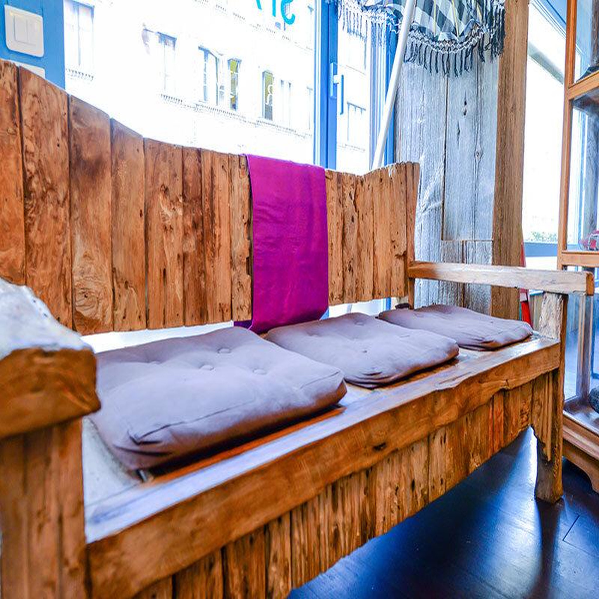 Voir la diapositive 6 : Smartbox Séance de bien-être de 2h chez Mamabali Spa Paris : massage balinais, soins et hammam pour 2 - Coffret Cadeau Bien-être