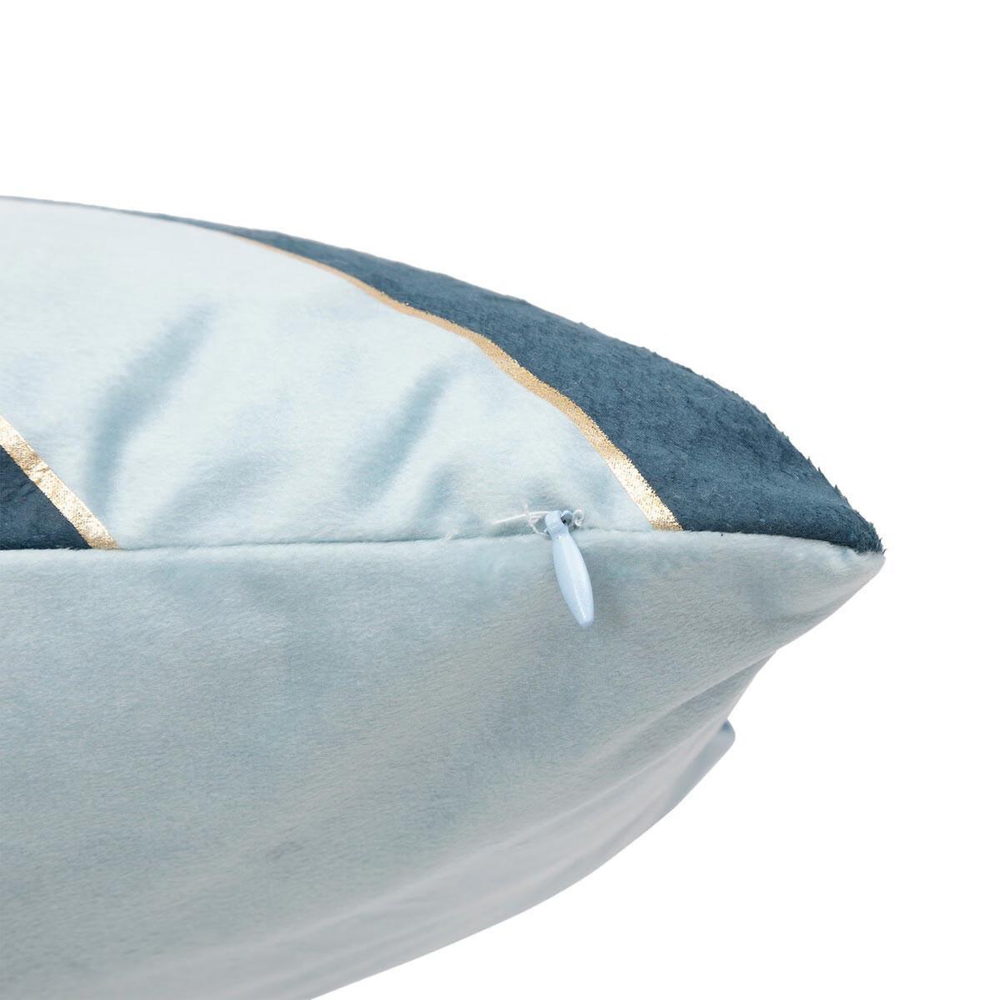 Voir la diapositive 3 : ATMOSPHERA Coussin déco rayé en velours  nelya  30x50cm bleu