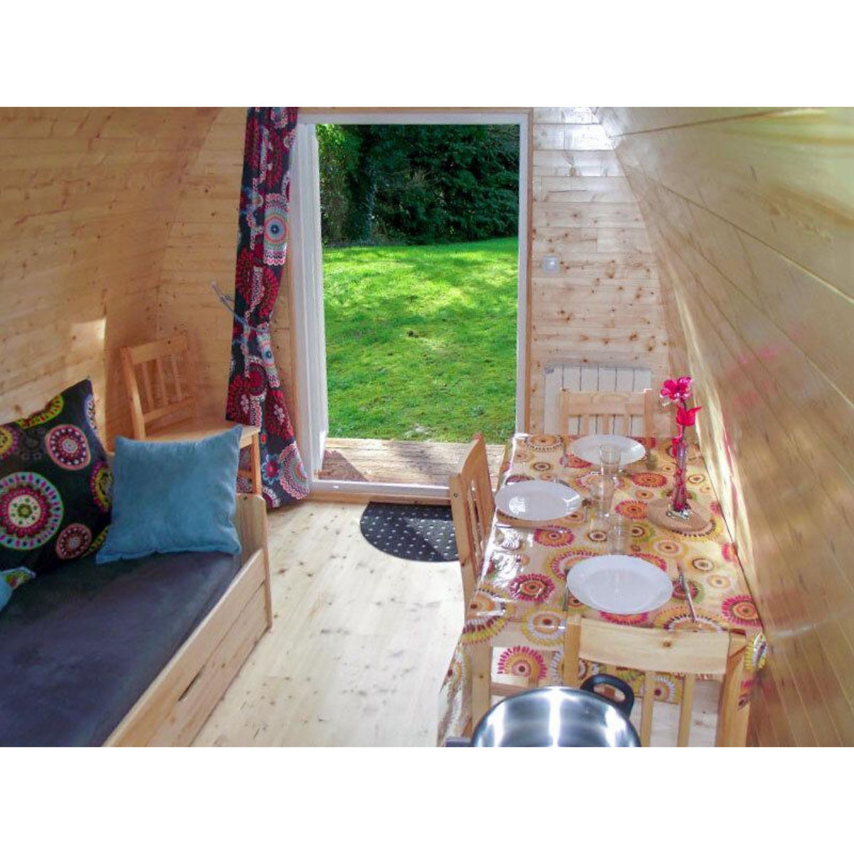 Smartbox Séjour famille et insolite : 2 jours en pod avec boisson de bienvenue près de Pontivy - Coffret Cadeau Séjour