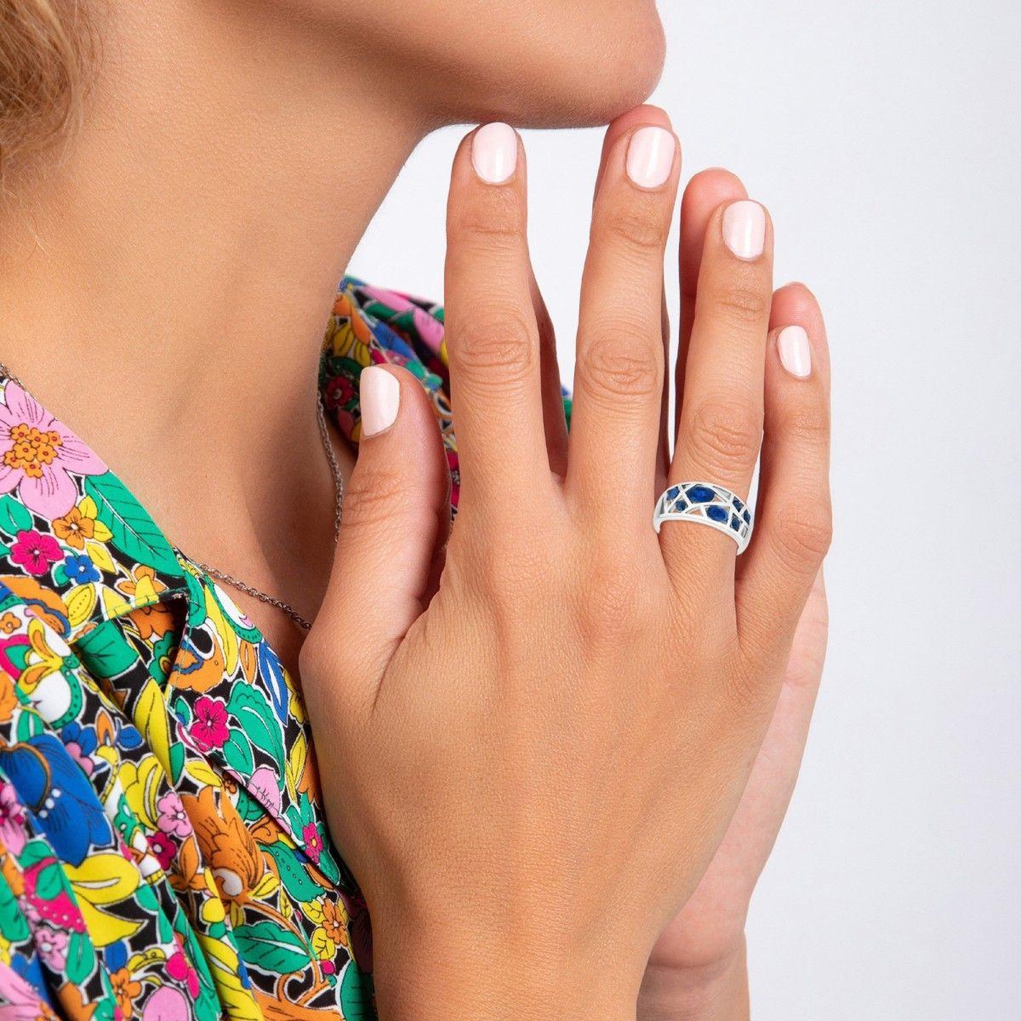 Voir la diapositive 2 : SC CRYSTAL Bague taille 54 SC Crystal ornée de Cristaux scintillants