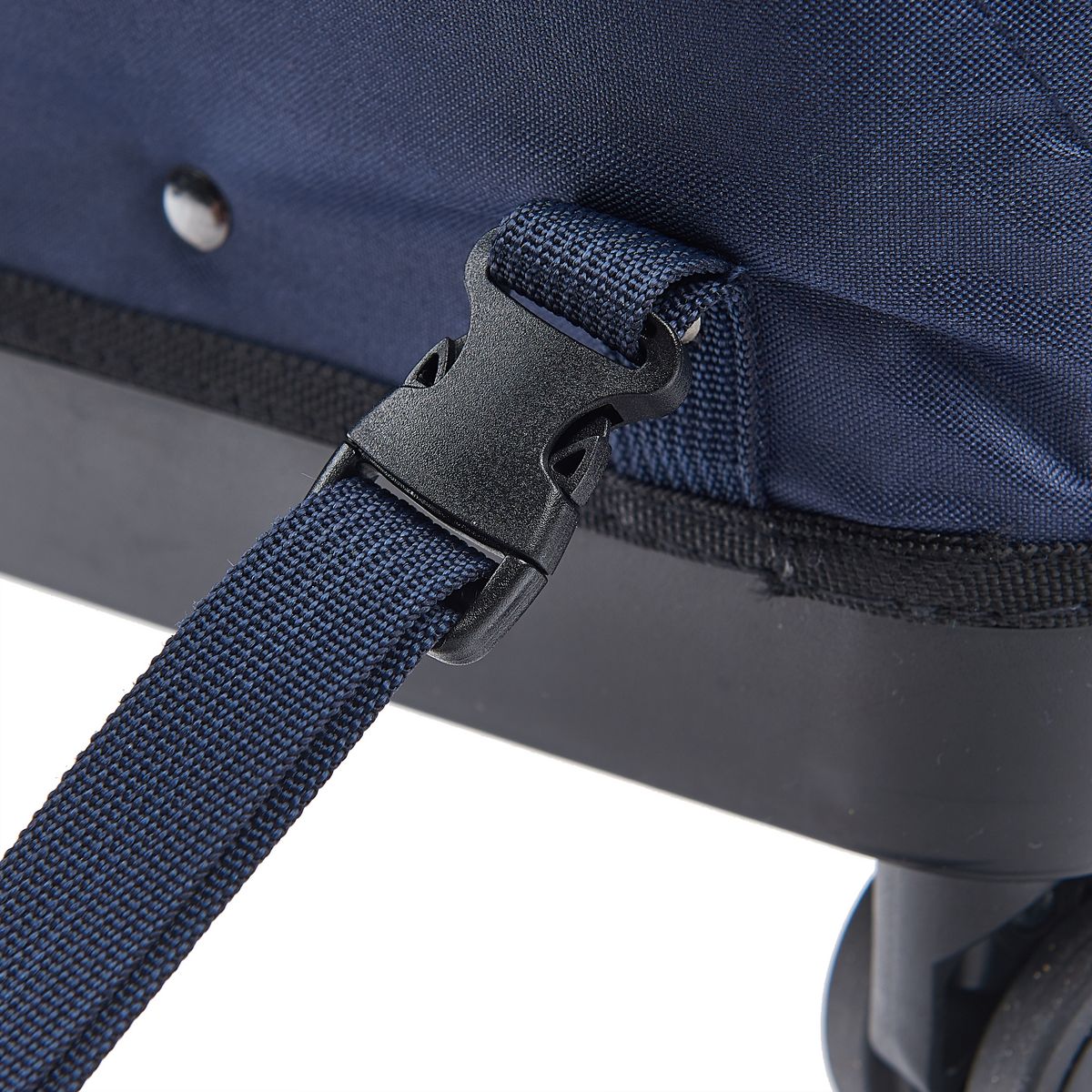 AUCHAN Sac à dos à roulettes polyester multicolore FOOTBALL STREET CODE