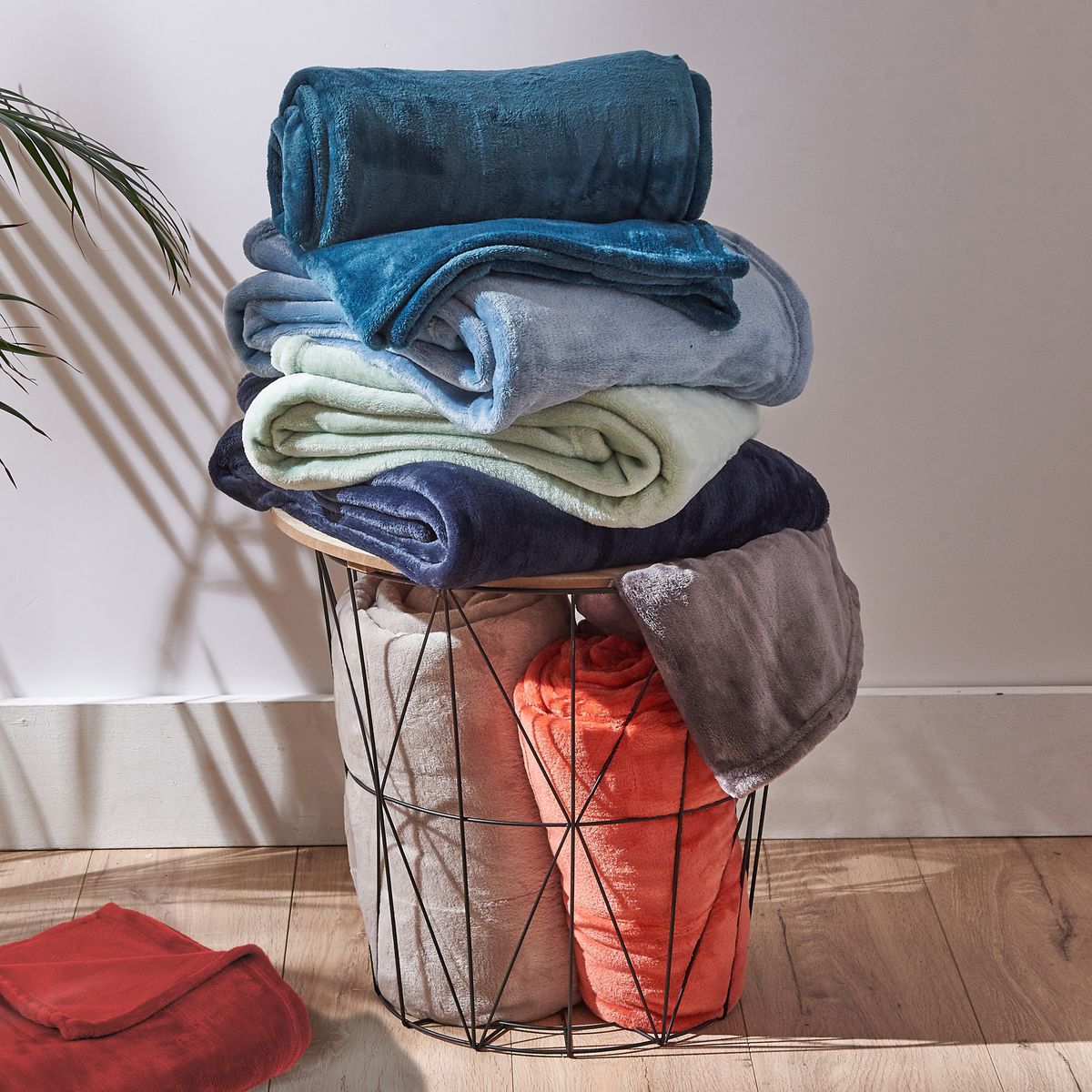 ACTUEL Plaid, couvre-lit, jeté de canapé uni très moelleux velvet 260 g/m²