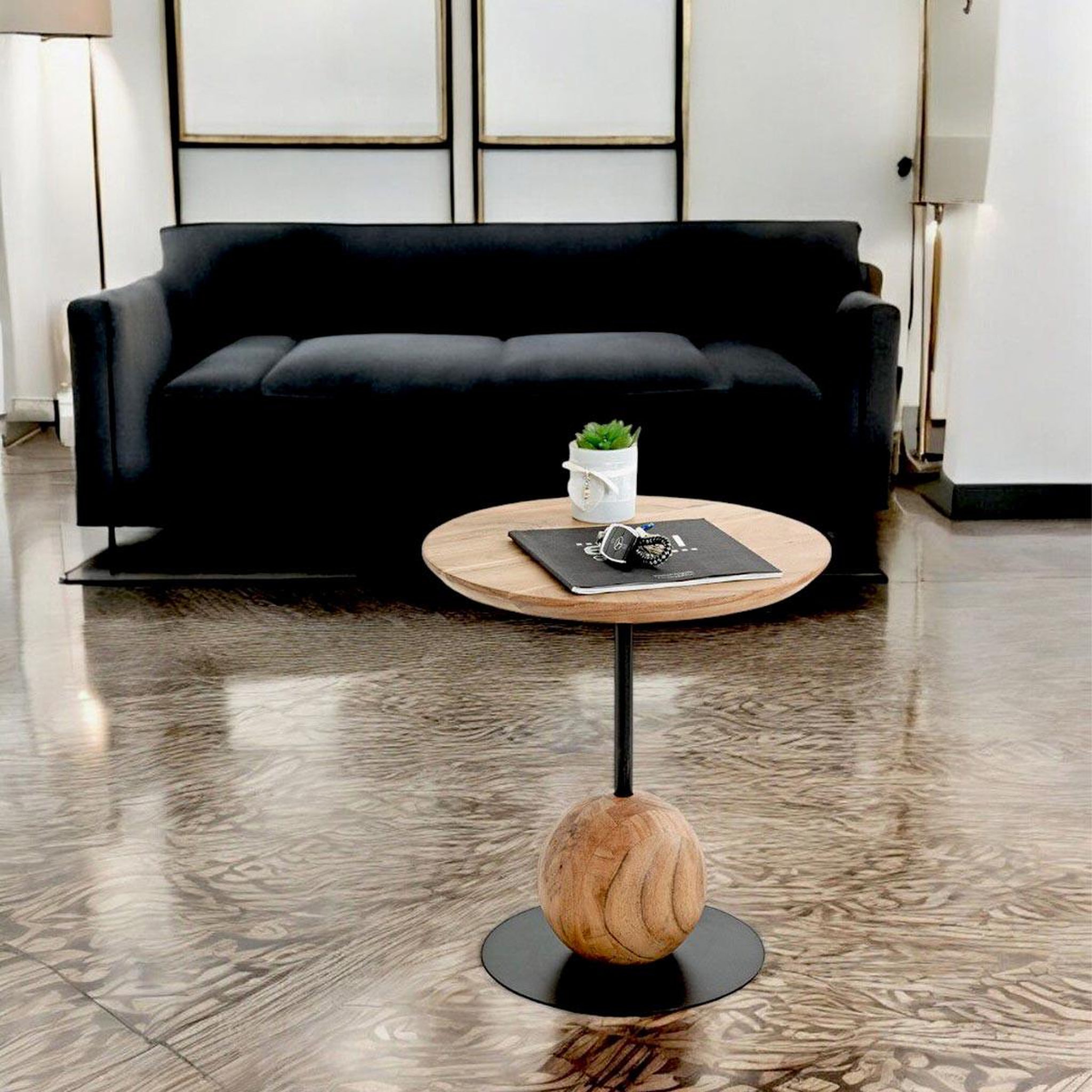 Voir la diapositive 4 : Paris Prix Table d'appoint design  sphère  45cm naturel & noir