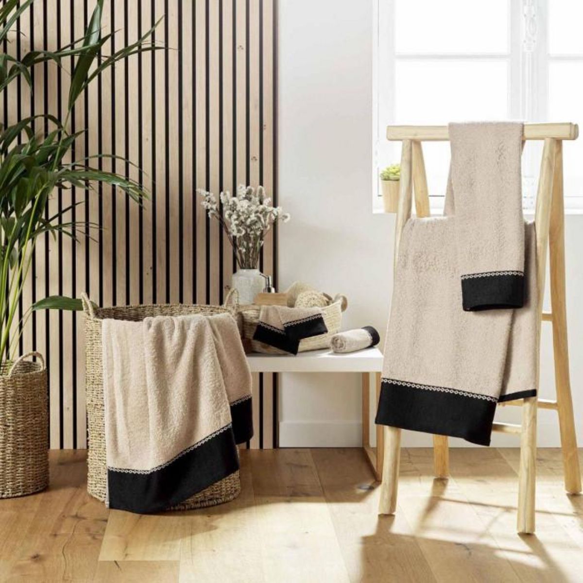 Paris Prix Lot de 2 Gants de Toilette  Majesty  15x21cm Sable