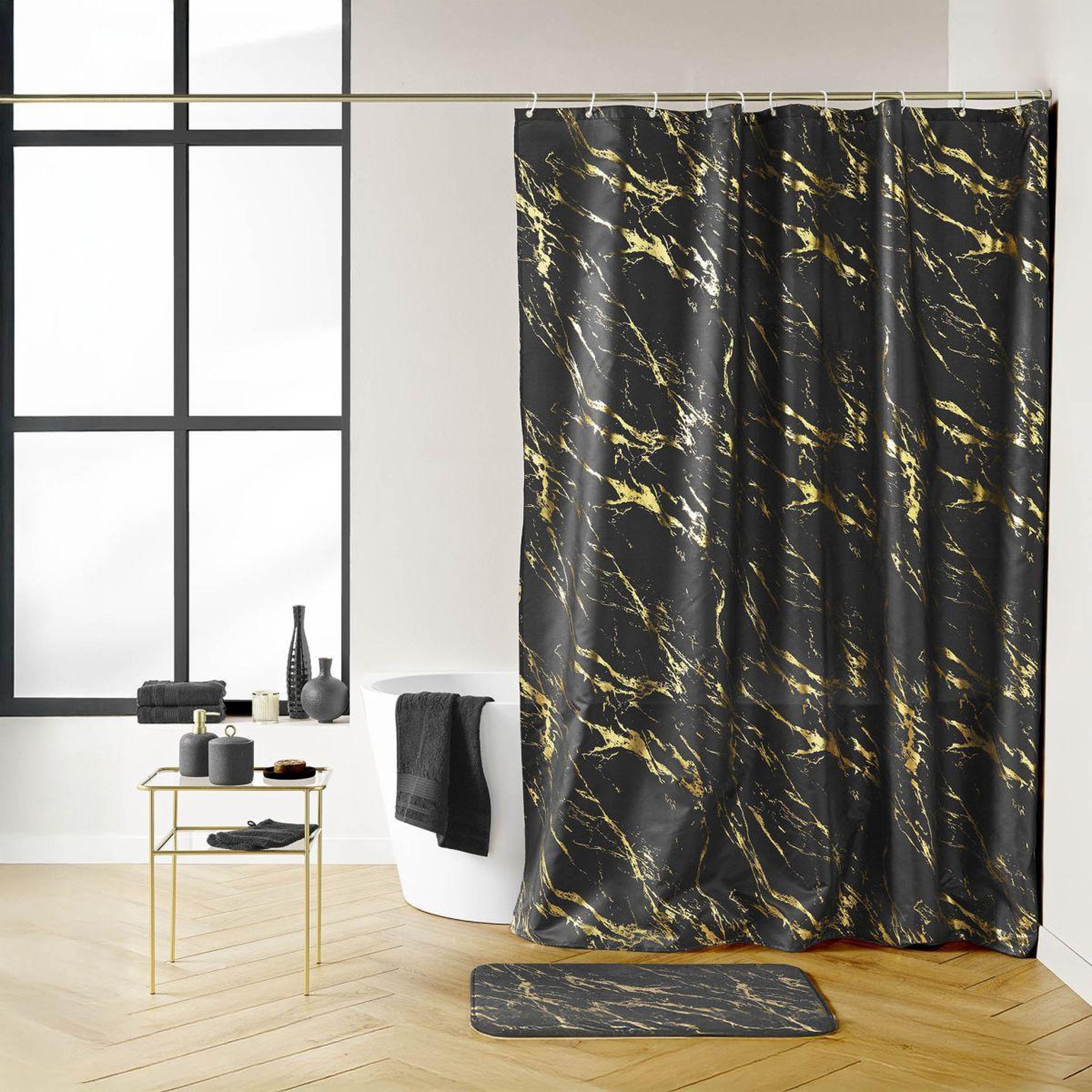 Voir la diapositive 6 : Douceur d'Intérieur Tapis de bain imprimé  aquamarbre  45x75cm noir & or