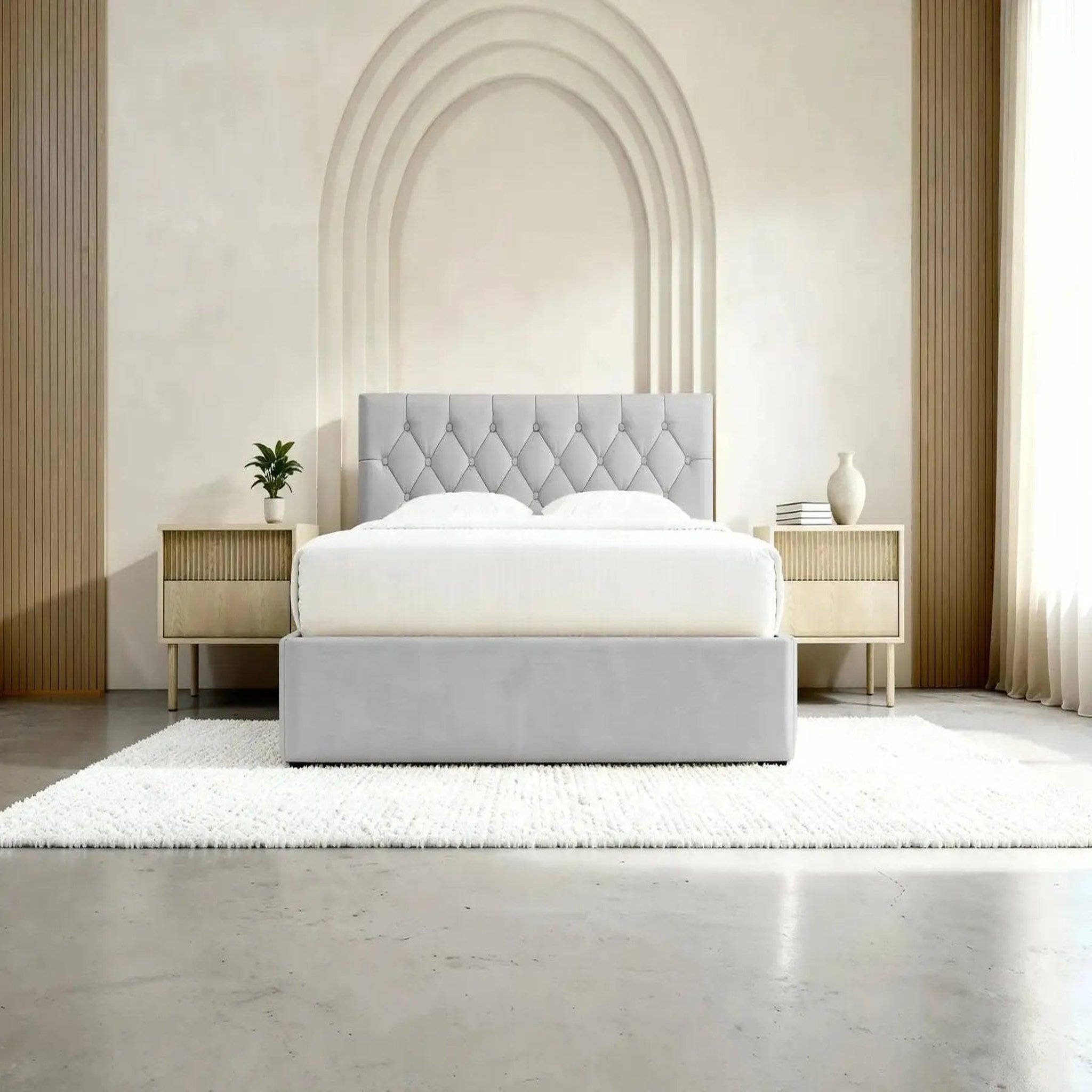 Voir la diapositive 5 : CASANOVA PARIS Emile - lit coffre tissu velours