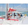Smartbox Excursion de 3h30 en catamaran à Ajaccio avec snorkeling et dégustation pour 2 - Coffret Cadeau Sport & Aventure