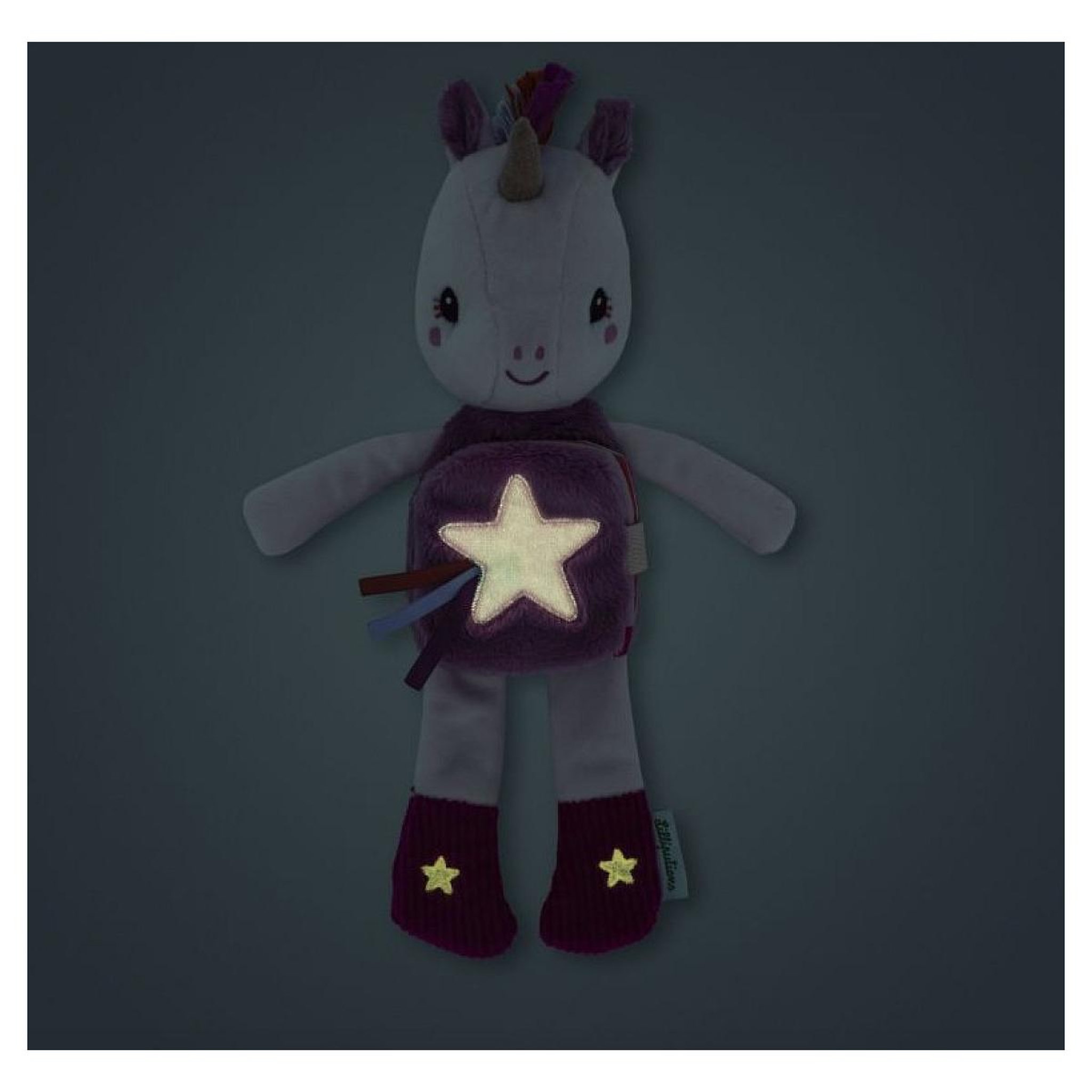Voir la diapositive 2 : LILLIPUTIENS Peluche Lena a histoire - Lena la licorne