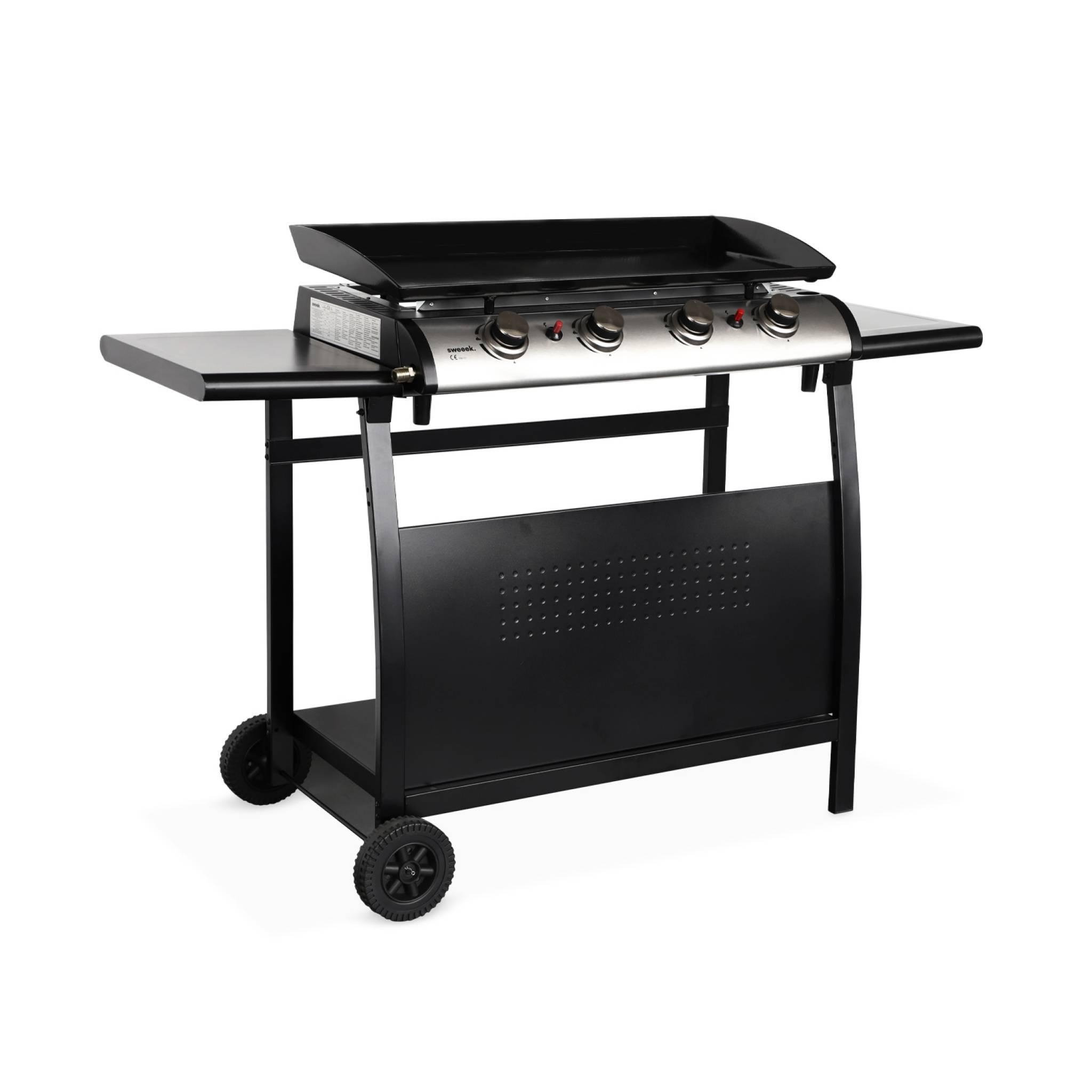 Voir la diapositive 1 : SWEEEK Plancha au gaz 4 brûleurs sur chariot - Porthos - 10kW. plancha à gaz avec desserte . cuisine extérieure. plaque émaillée. inox. barbecue
