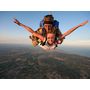 Voir la diapositive 2 : Smartbox Saut en parachute tandem - Coffret Cadeau Sport & Aventure